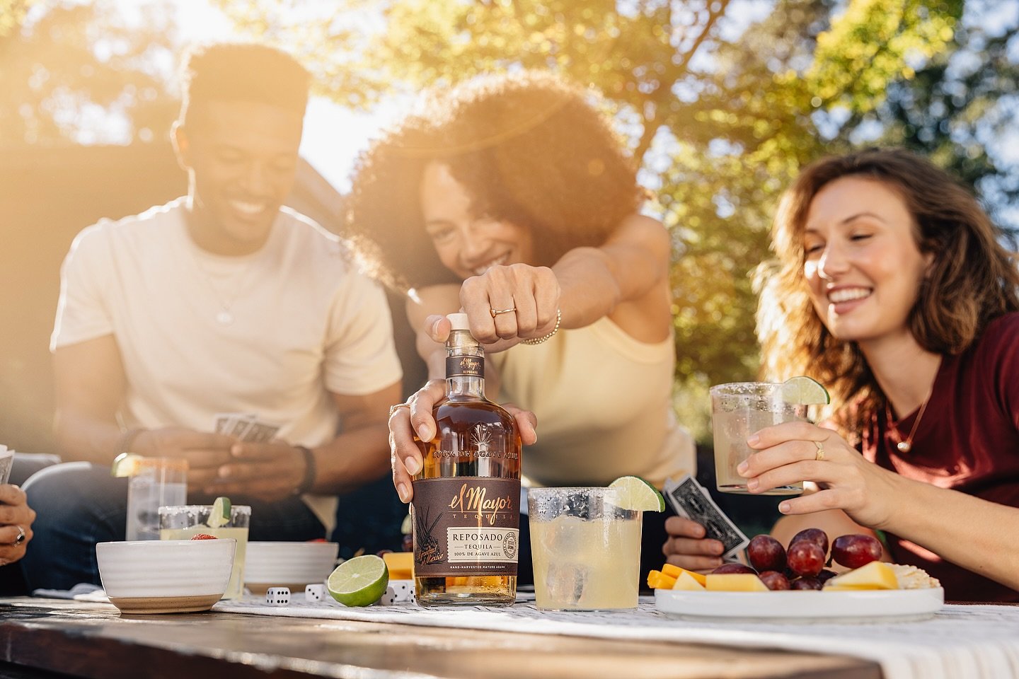 new 📸 for @elmayortequila 

Agency: @hilltop_grocery &amp; @blacktop_sailor 
Producer: @progingers 
CD AD: @alifelessillustrated 
DIT &amp; Gaff: @moricophoto 
Gaff &amp; Assist: @joefunkphoto 
Wardrobe: @chris.t.tyler @luggagelayne 
HMUA: @le0themu