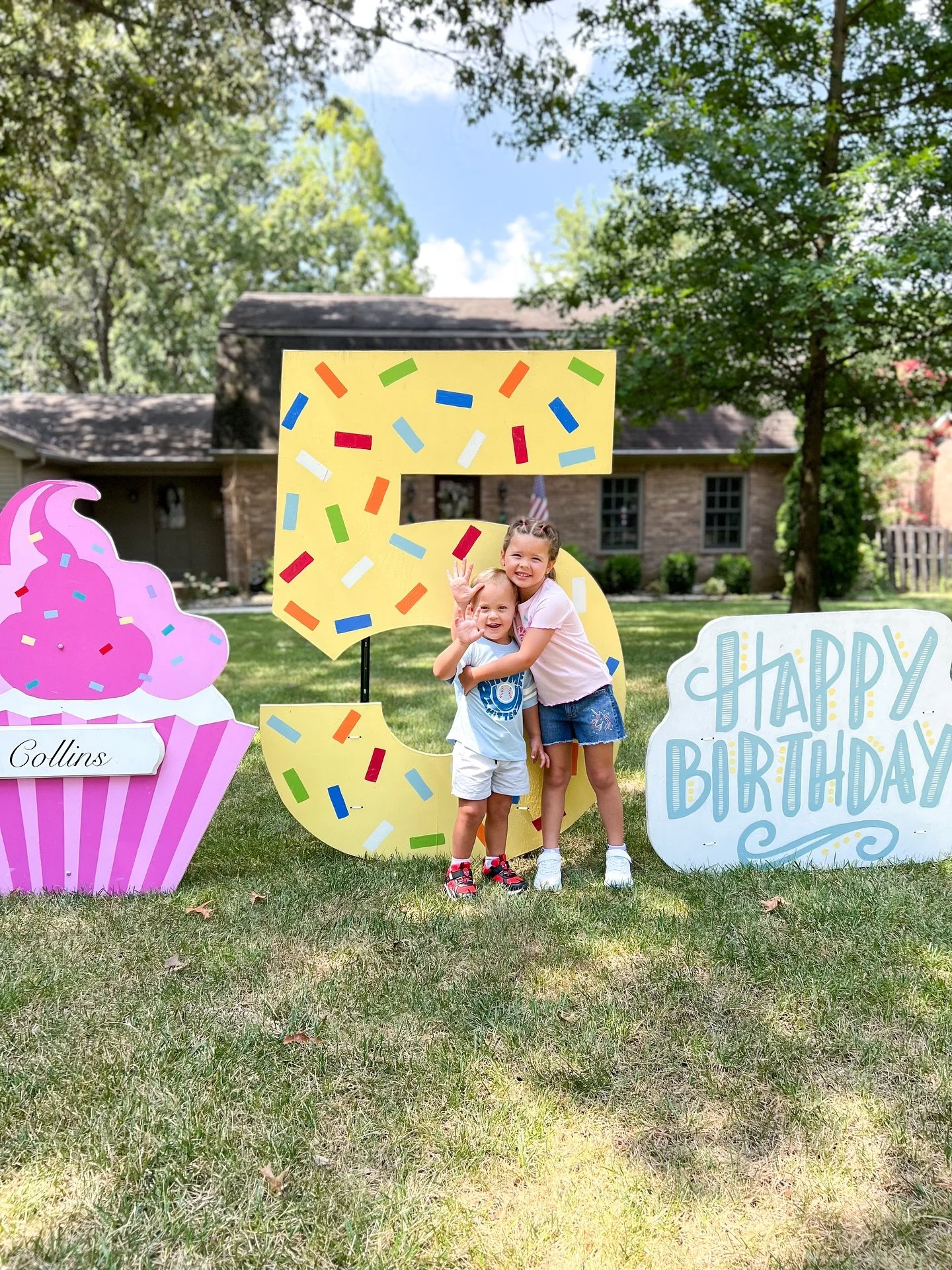 Happy 🩷5th🩷 Birthday to our girl!!! Collins turns 5 today &amp; we were so excited to help her celebrate. 🧁

We hope your day is just as sweet as you are!!