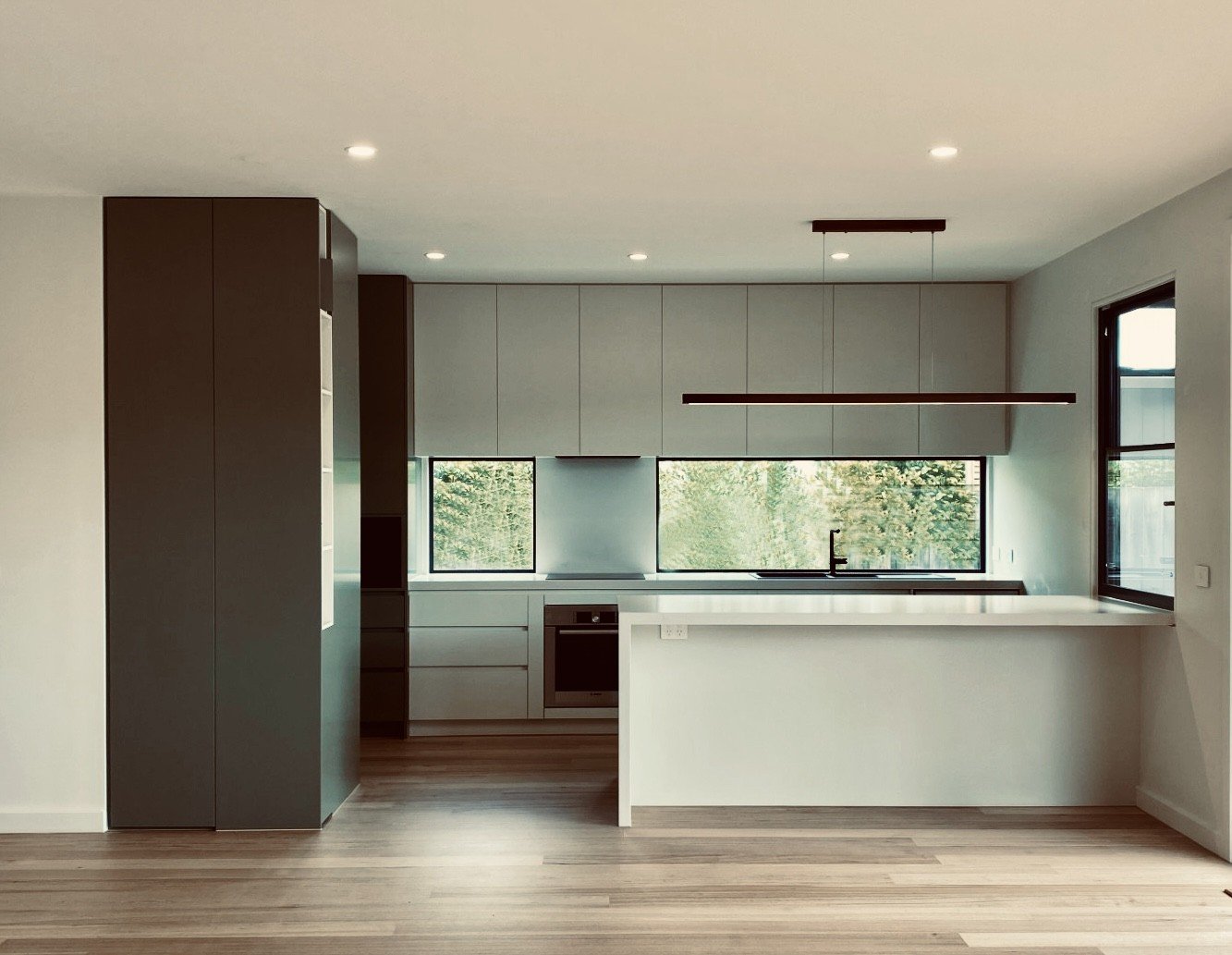 KITCHEN 1.jpg