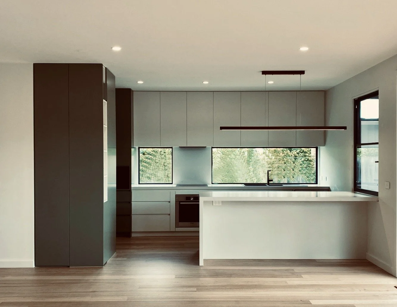 KITCHEN 1.jpg
