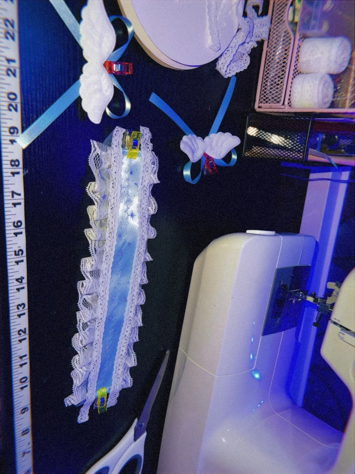 My late night shenanigans ✨🌸

#wingsandwildflowers #fairycore #cottagecoreaesthetic