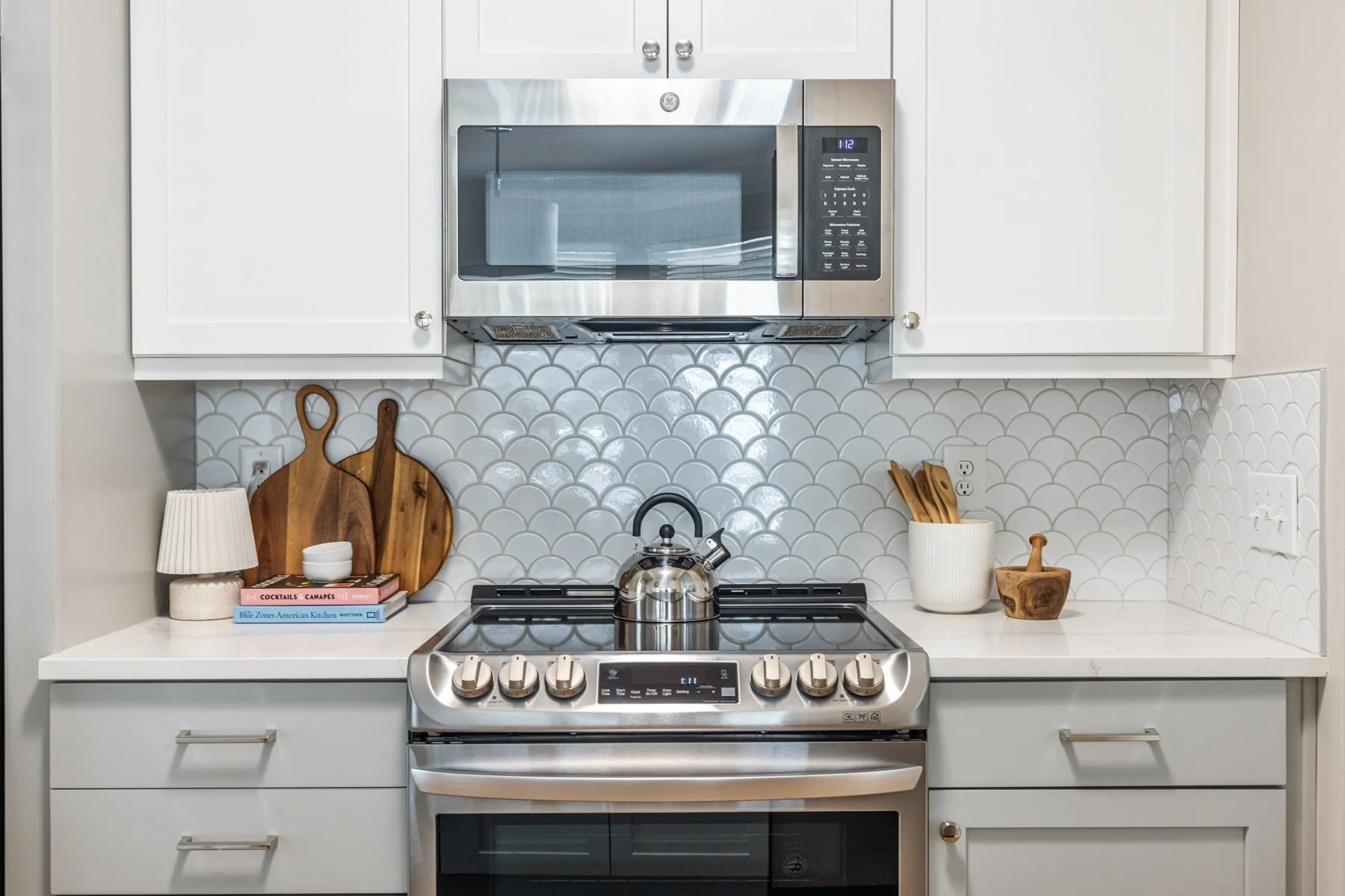 5.4 kitchen_detail.jpg