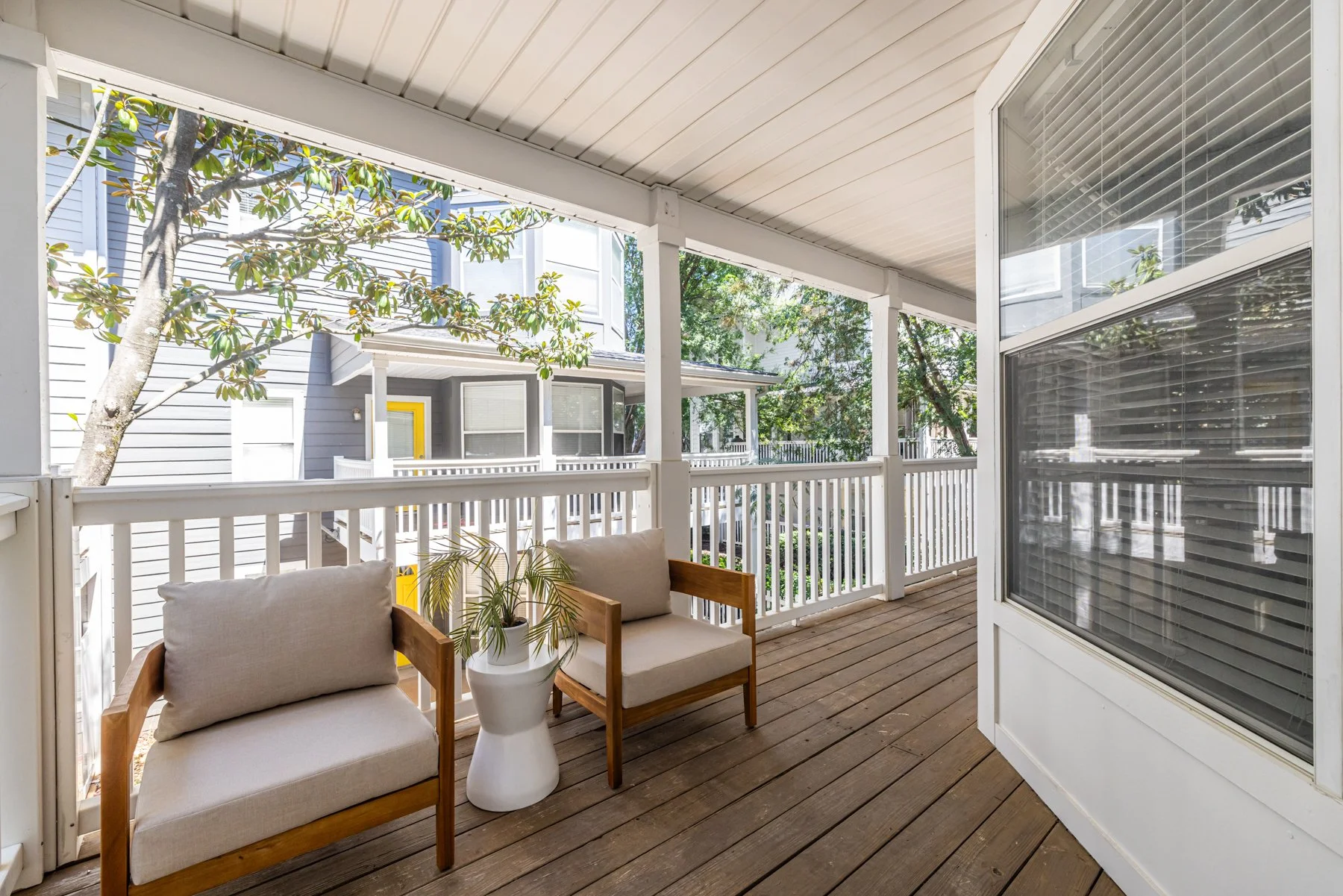 7.4 balcony4.jpg