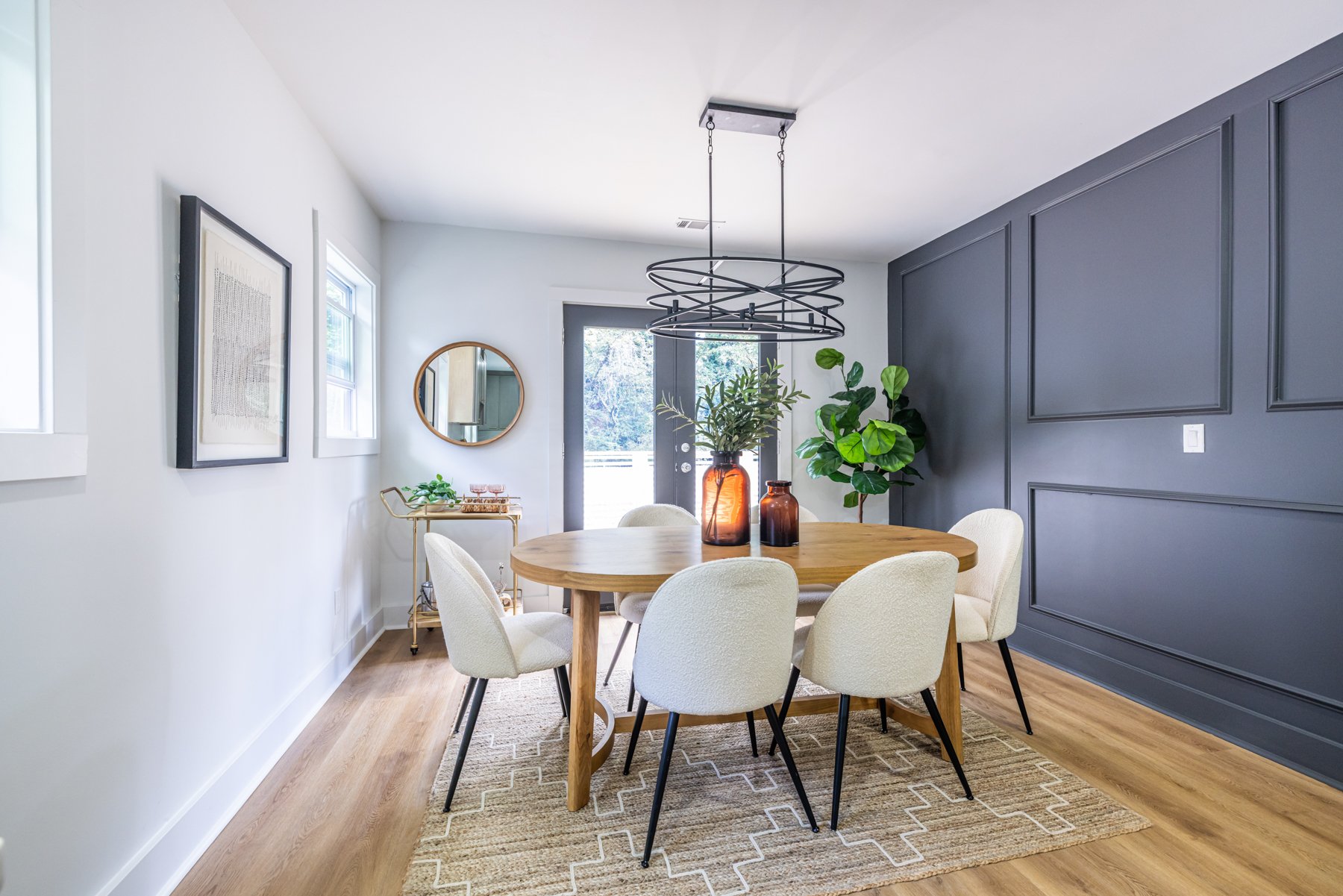 5.3-dining3.jpg