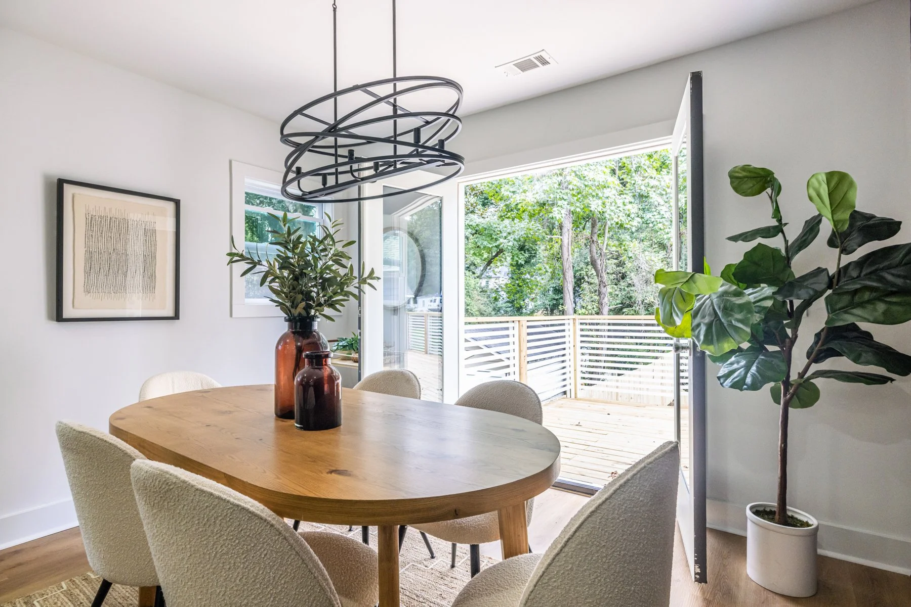 5.5-dining_doors.jpg