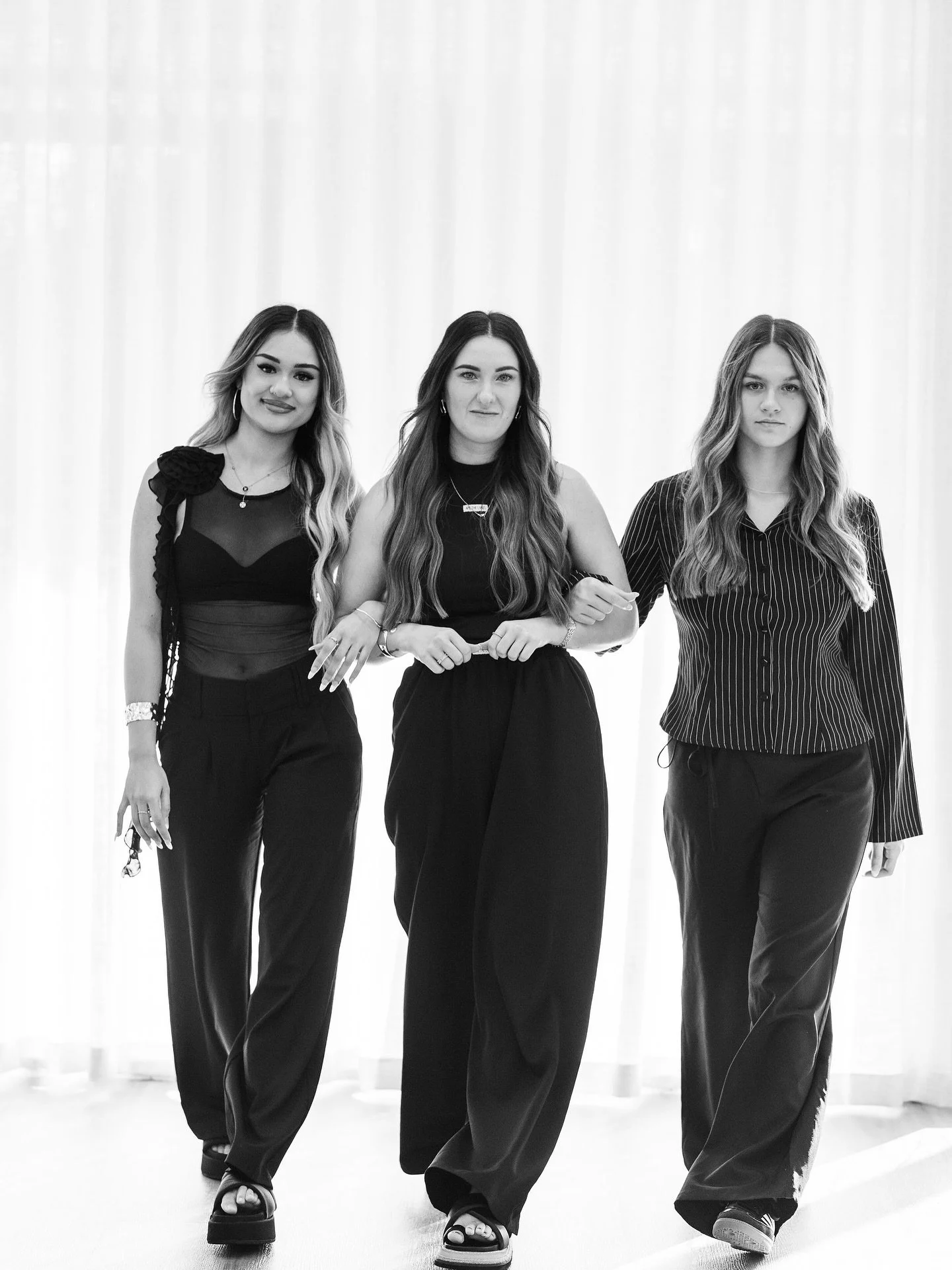 We&rsquo;re on the hunt for a superstar Senior Stylist! ✨

Looking for a salon that actually feels good to work in? We&rsquo;ve got you covered. We&rsquo;re a small, tight-knit team who love what we do, and we&rsquo;re ready to welcome another creati