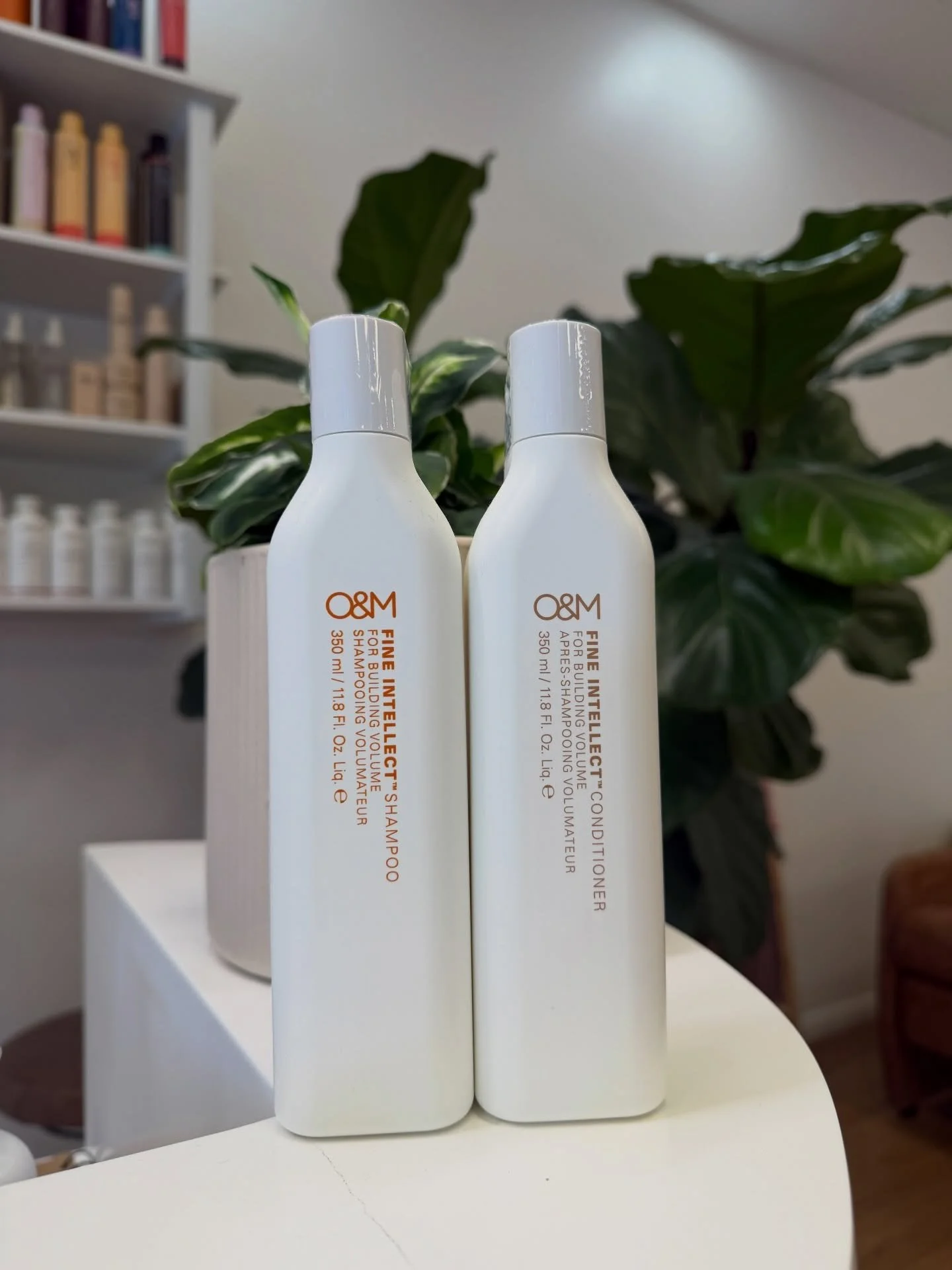 💫 O&amp;M SALE ALERT! 💫
Your fave clean haircare just got even better&hellip;
Enjoy 10% OFF all O&amp;M products 🤍🧡
Perfect time to stock up on your must-haves or try something new!

Hurry, only while stocks last ⏳🛍️