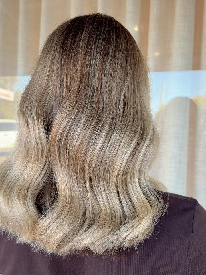 ✨ End-of-Year Reminder ✨
We&rsquo;re heading into our busiest weeks of the year and appointments are very limited between now and Christmas 🎄🤍

To help fit everyone in, India has opened up Wednesdays for all of December!

Please note:
📅 We will be