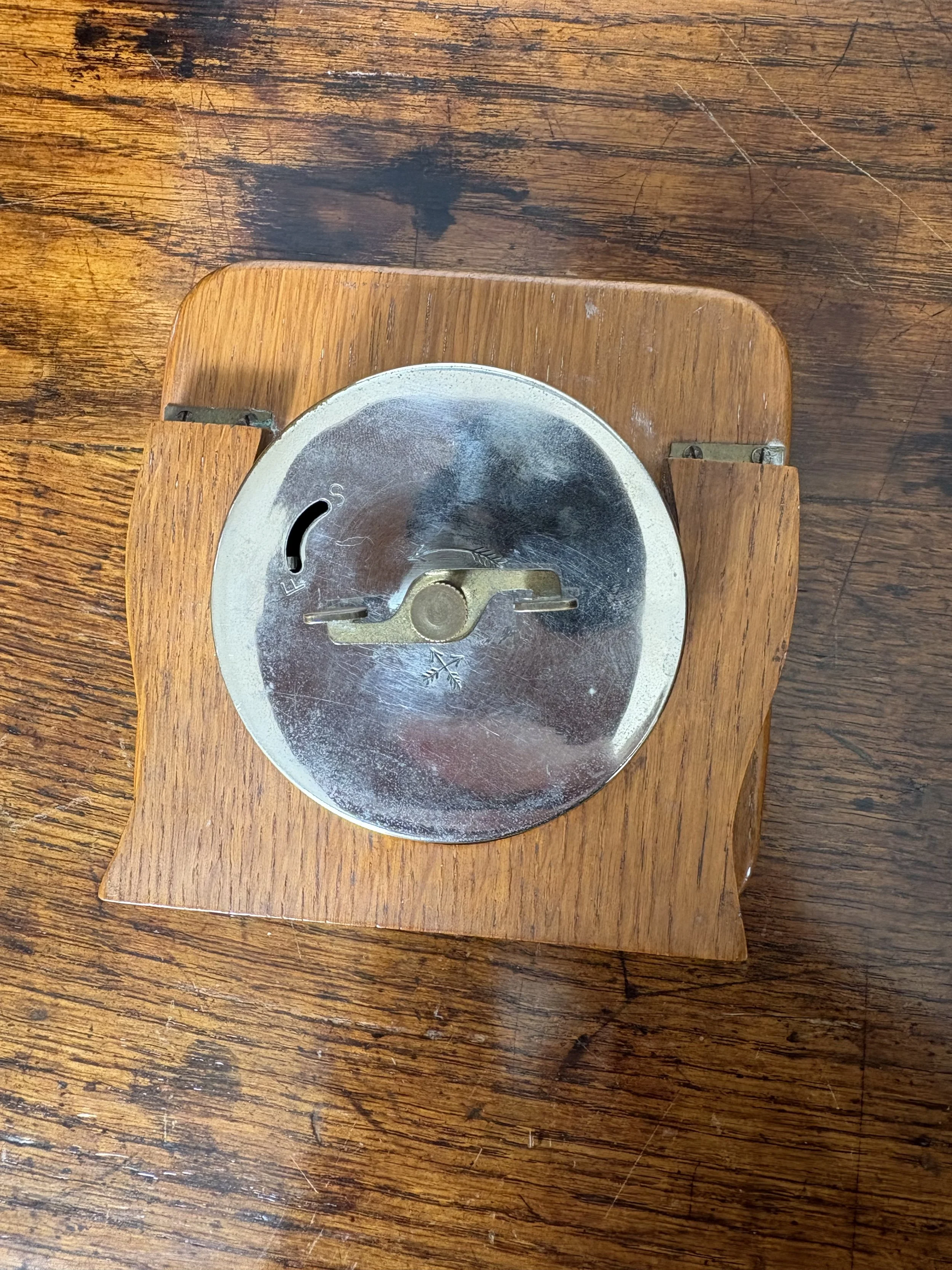 Image 3 of 4
This is a delightful English clock in a sterling silver frame with an oak case - it’s in working order and has a very satisfying tick.
Measures: 12cm x 12cm
Price : $250 in running order or $350 fully serviced 