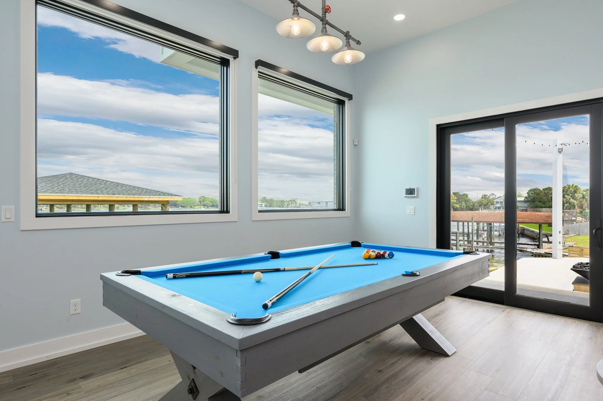 126-web-or-mls-425 Caviar Dr-96.jpg