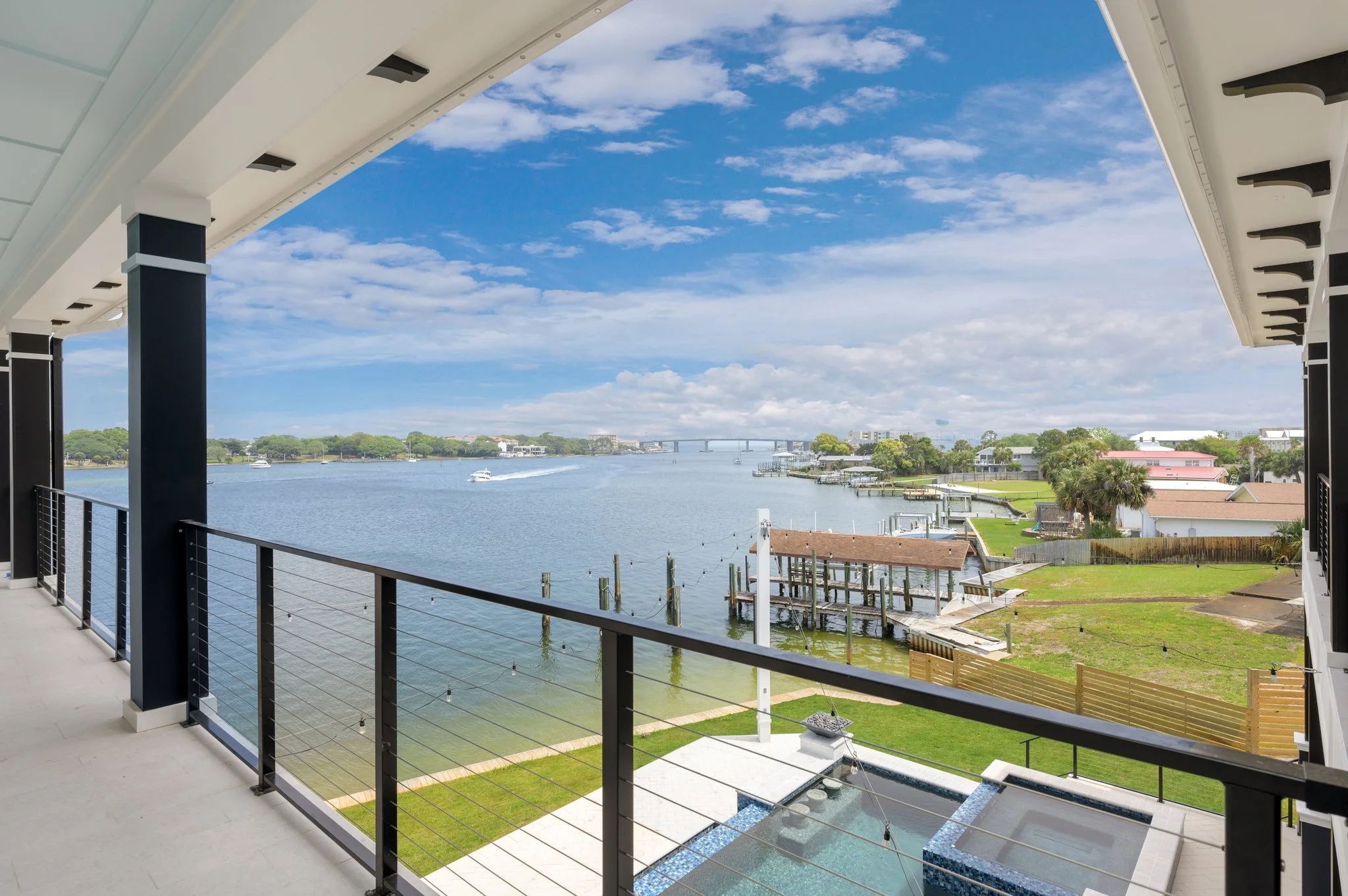 114-web-or-mls-425 Caviar Dr-84.jpg