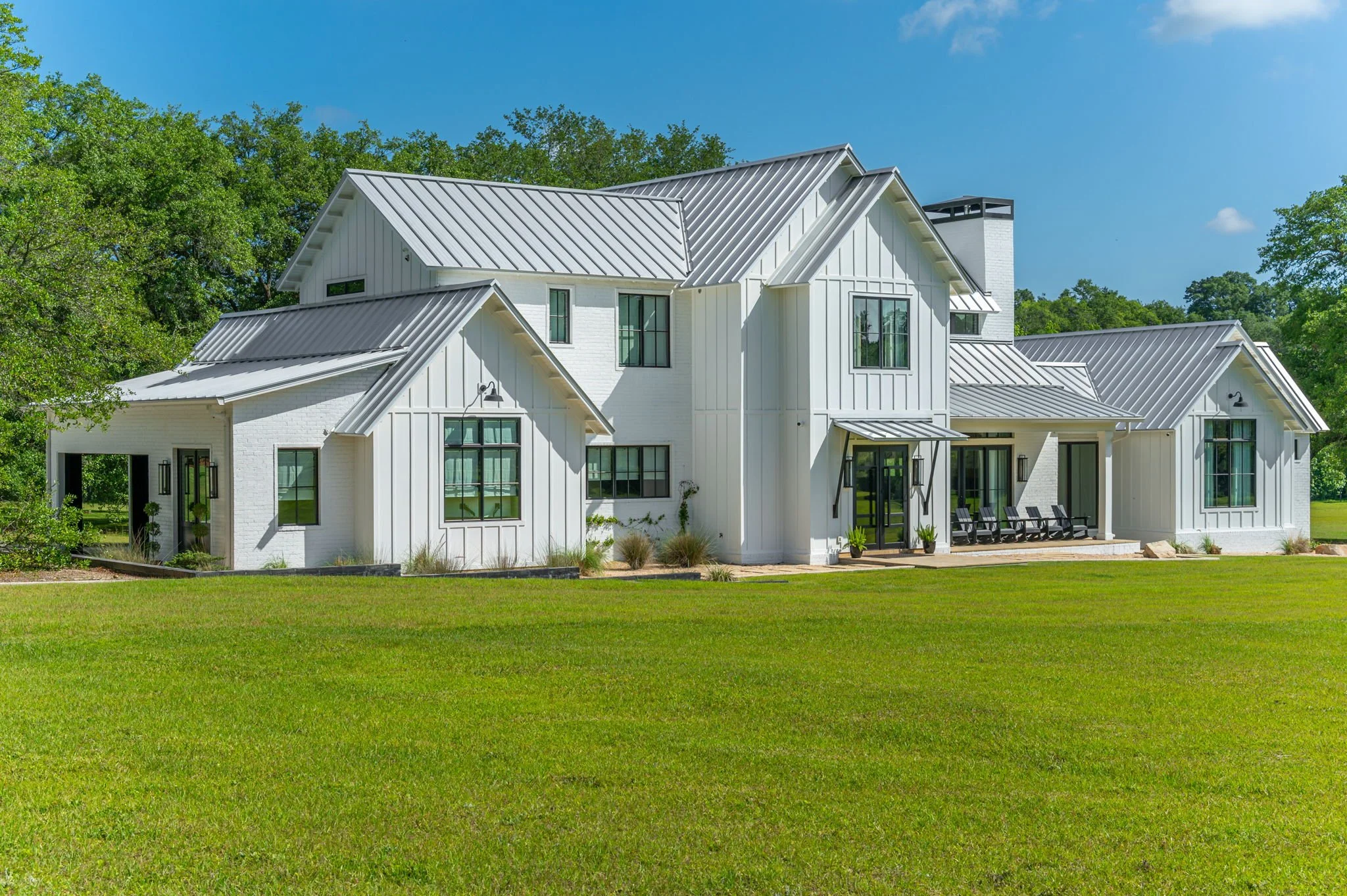 1-web-or-mls-2817-phil-tyner-rd.jpg