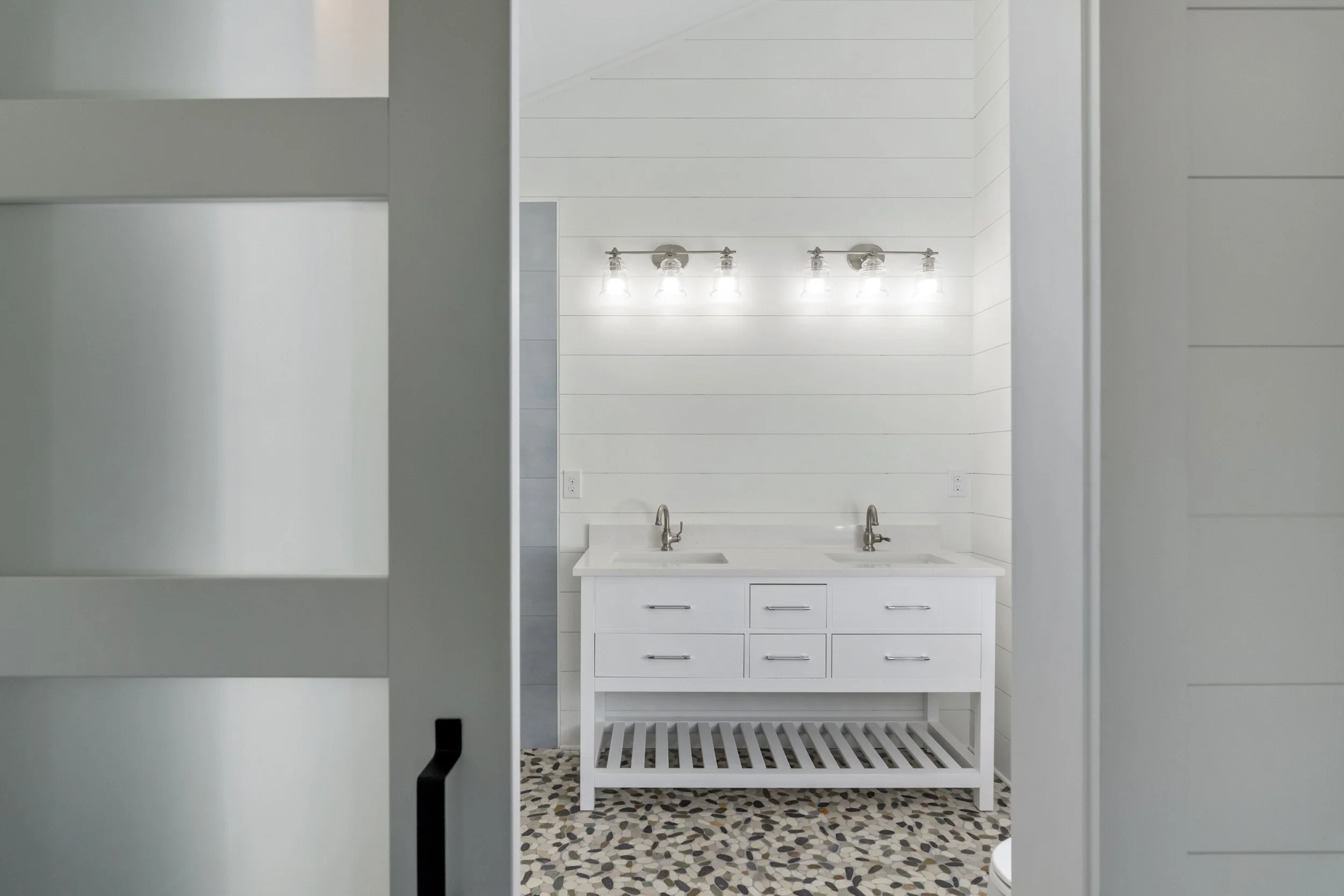 536 Dolphin Ave-36.jpg