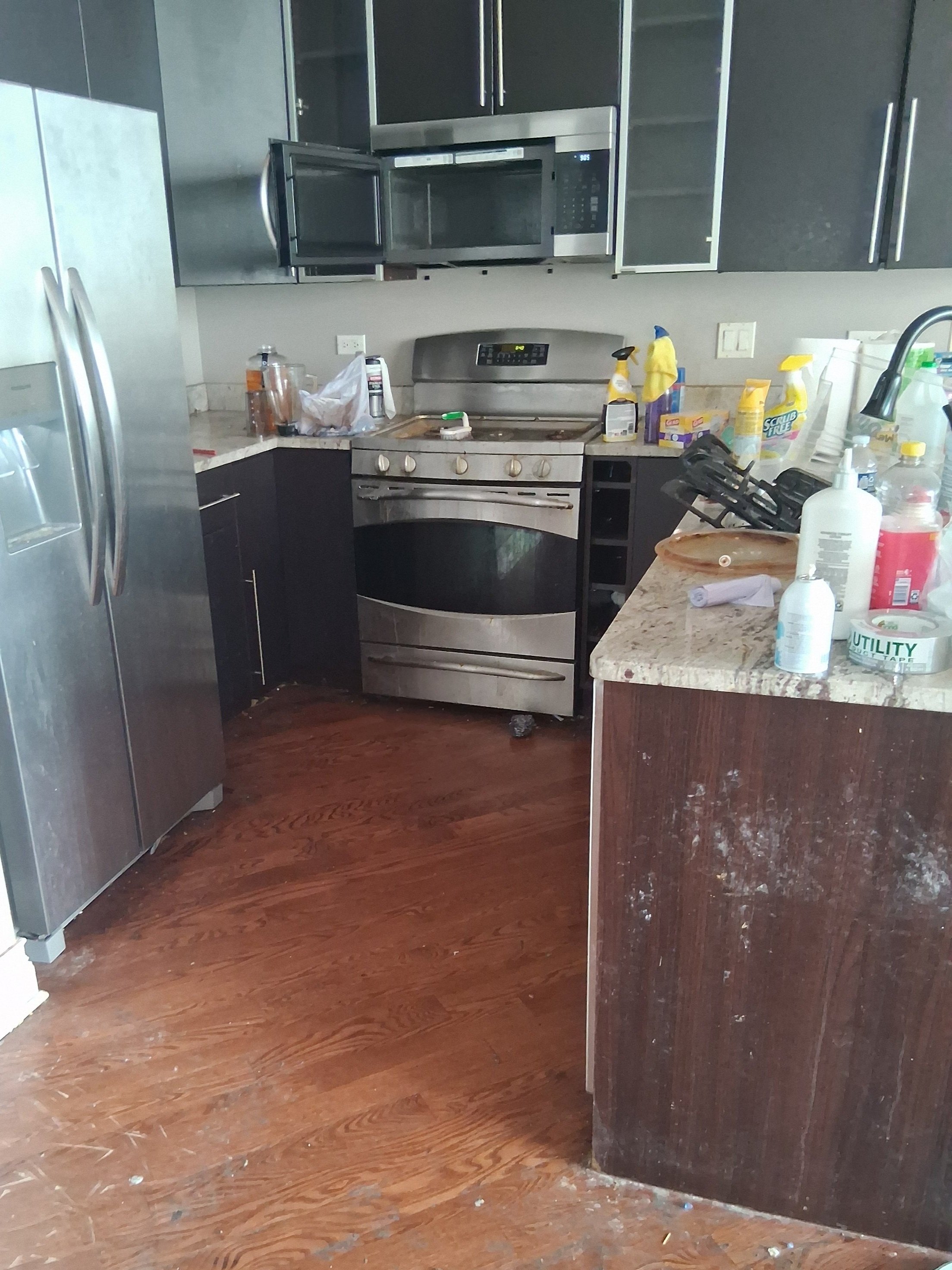 Before Image of Kitchen Deep Cleaning