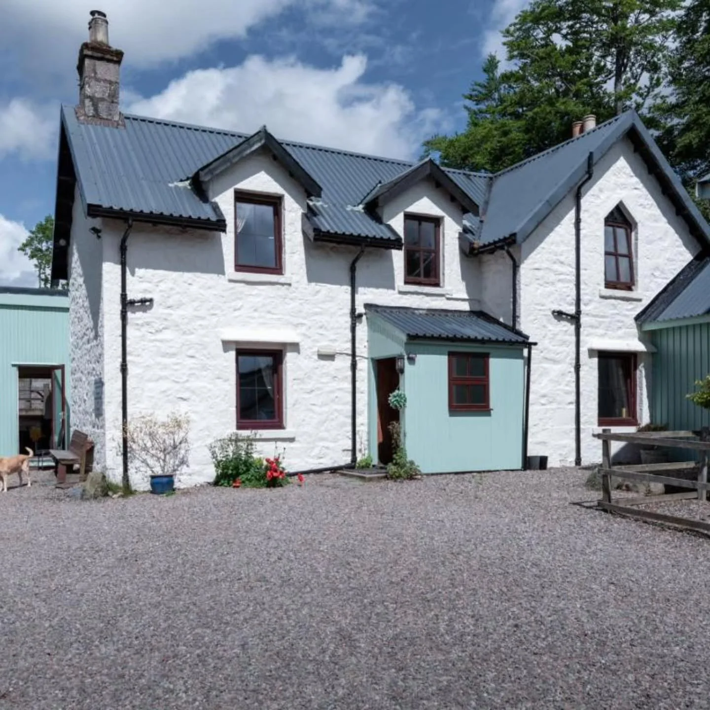 We recently had the pleasure of meeting Helen from @gulabin.stays and appreciated the opportunity to connect with someone deeply committed to Scotland&rsquo;s outdoors and local heritage.

Built in 1846 as the former manse to the nearby church, Gulab