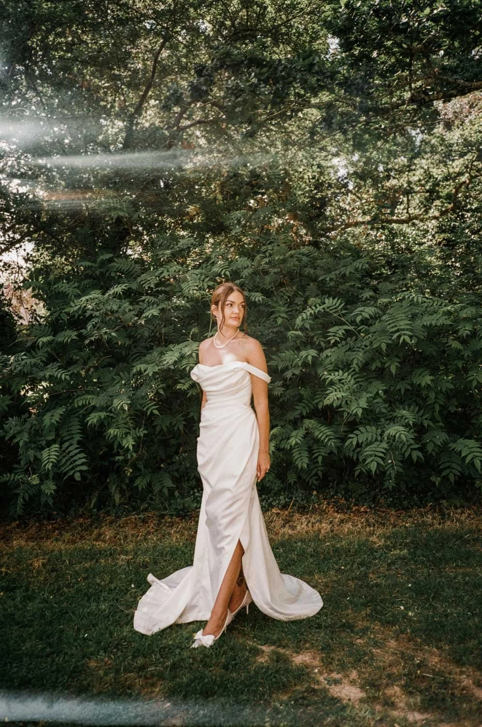 https://images.squarespace-cdn.com/content/v1/6853c3954764690804f632a9/58129b47-ceb3-4e8f-aa1f-4acbff98cafa/35mm%2Bfilm%2Bwedding%2Bphotography%2C%2Bfilm%2Bwedding%2Bphotography%2Blondon%2C%2Bfilm%2Bwedding%2Bphotographer%2BLondon%2BUK%2C%2B35mm%2Bwedding%2Bphotos%2C%2Bfilm%2Bwedding%2Bphotographer%2BUK