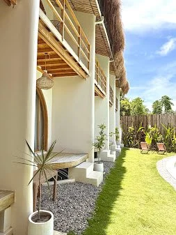 Laya Terraza.jpg