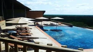 zaina-infinity-pool.jpg