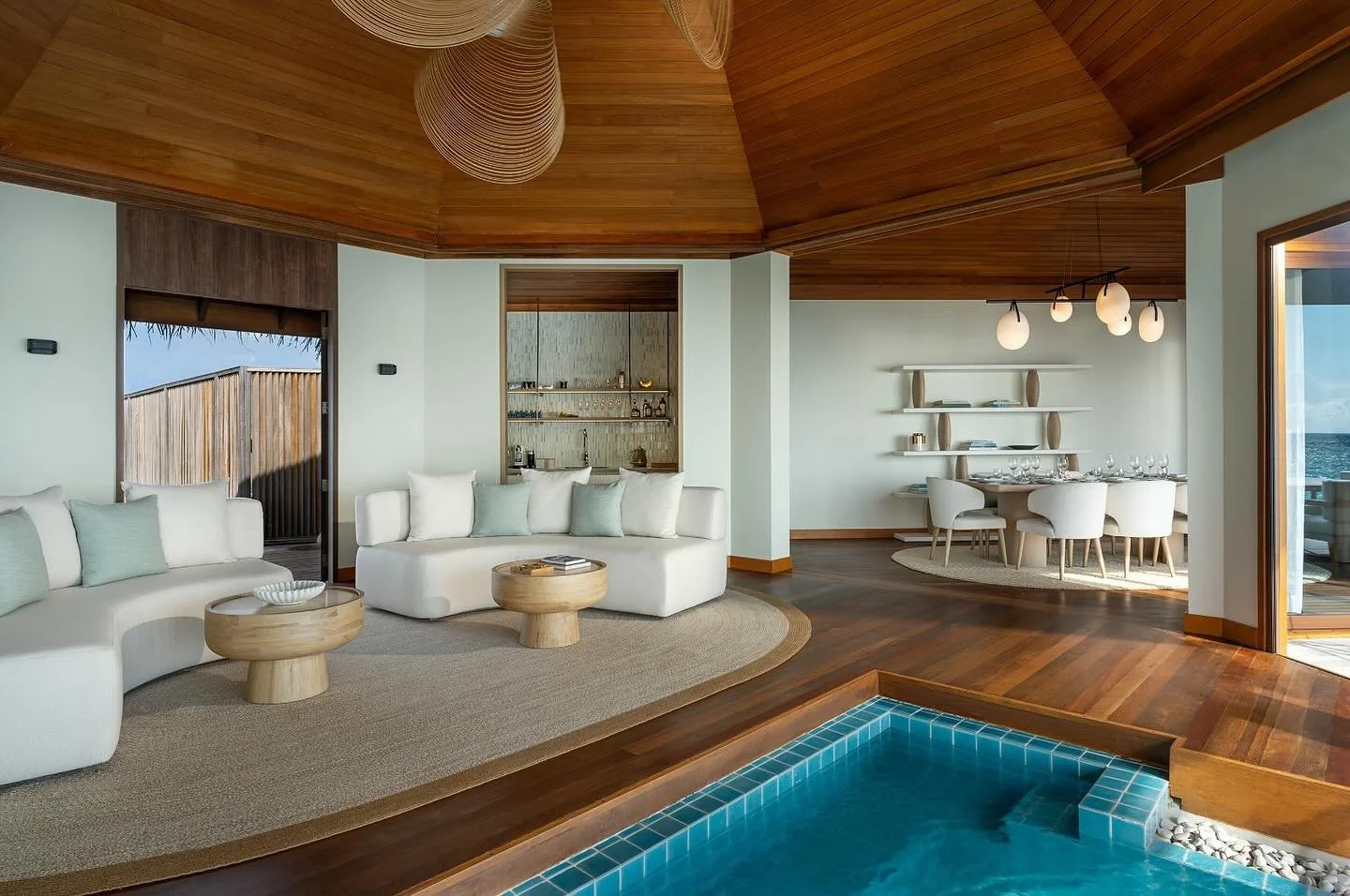 The Two-Bedroom Ocean Pavilion at Huvafen Fushi pairs contemporary design with natural textures. Open-plan living, soft curves, handcrafted finishes, and endless ocean views create a sanctuary in every sense🌊

#maldives #luxury #travel #ocean #inter