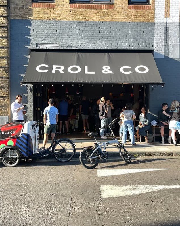 With the London Marathon coming up on Sunday we&rsquo;ve pulled together a few of the best food &amp; drink spots along the route for those watching 🏃&zwj;♀️

☕ Crol and Co, Bermondsey Street (miles 11-13) - relaxed brunch vibes near the action
🍝 L