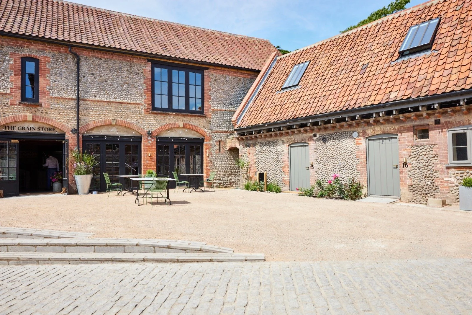 WhatsApp Image 2025-06-19 at 11.22.18.jpeg