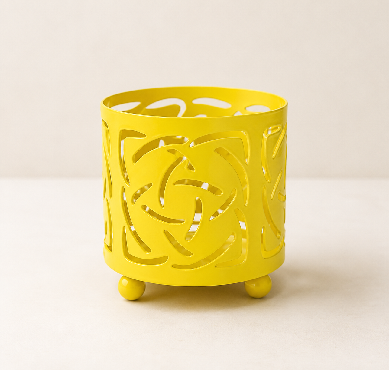 Rose Candle Holder.png