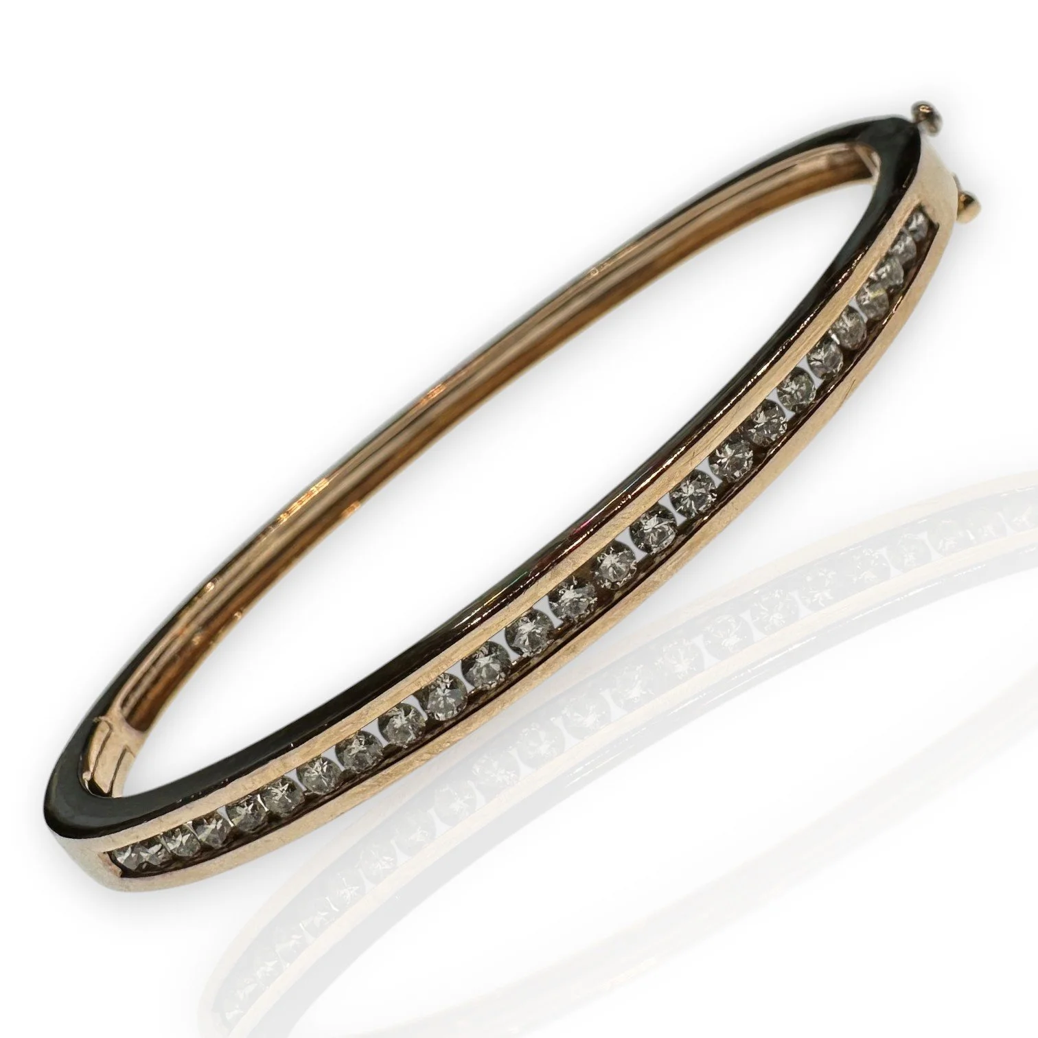 Diamond Bangle in 9ct Rose Gold – 1.01ct Total