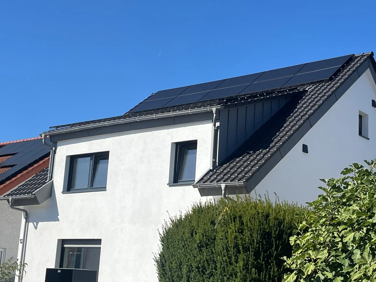 Oranssi-Projekt: Umlaufende Terrasse