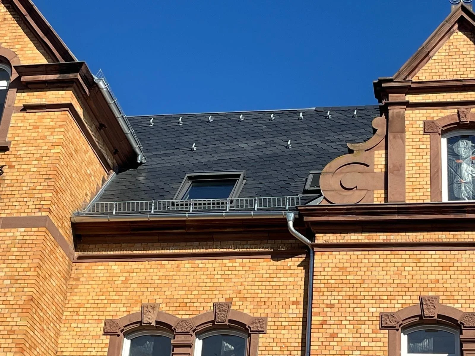 Oranssi-Projekt: Dacherweiterung