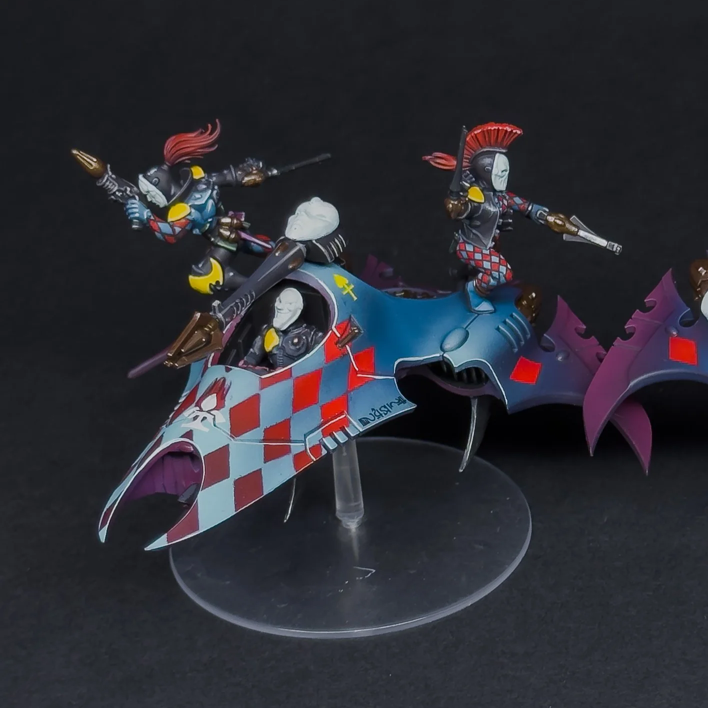 Harlequins Starweaver - Tabletop+, conversion, warhammer, aeldari, warhammer 40k warhammer 40 000, falcon miniatures, commande, commission, service de peinture