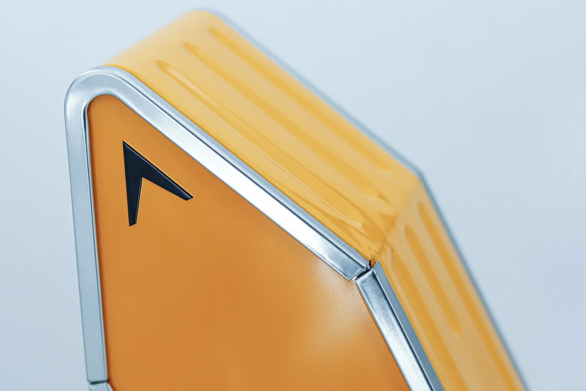 VEUVE CLICQUOT - Coffret Arrow -4.webp