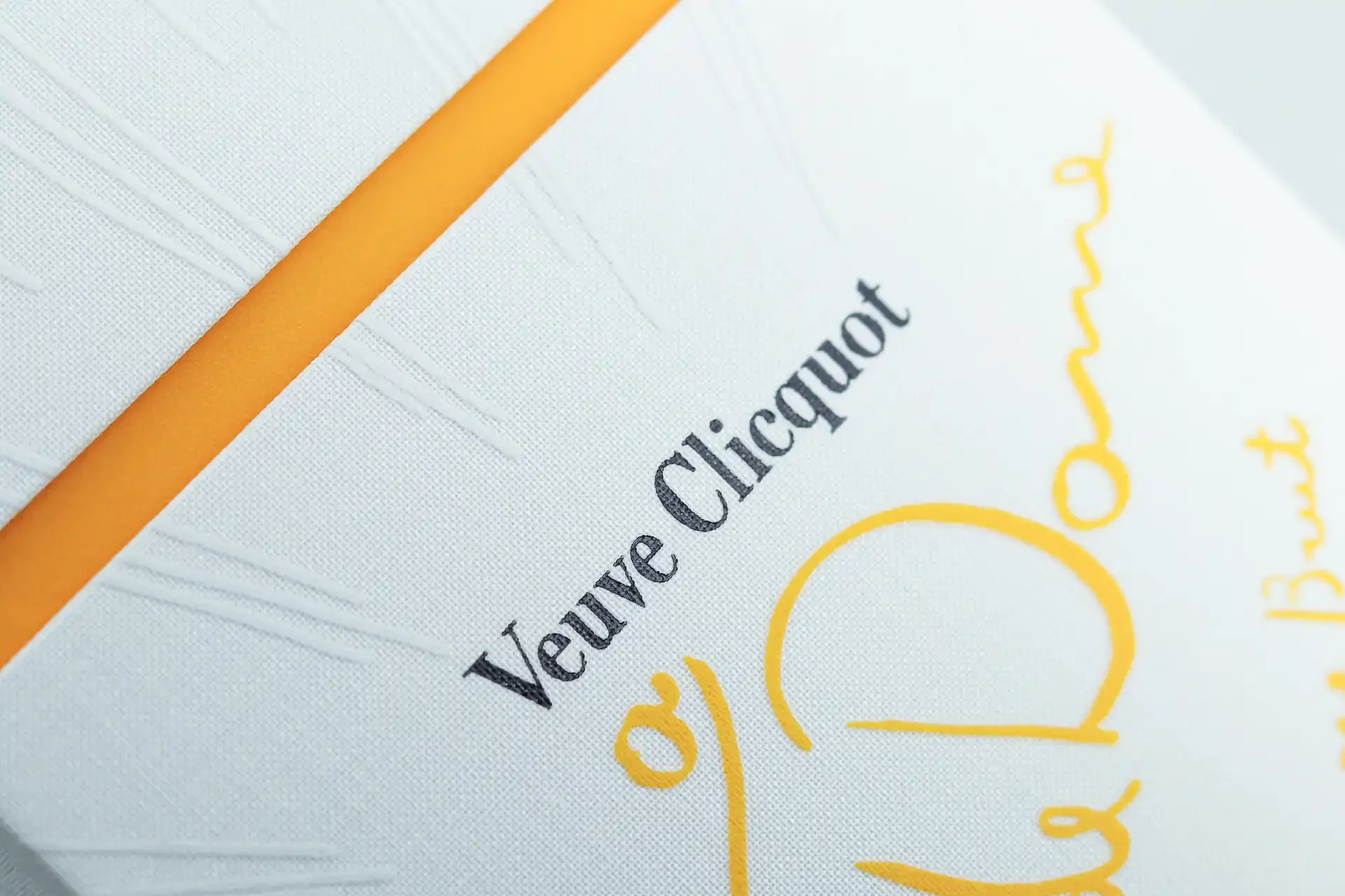 VEUVE CLICQUOT - Jacquemus -12.webp