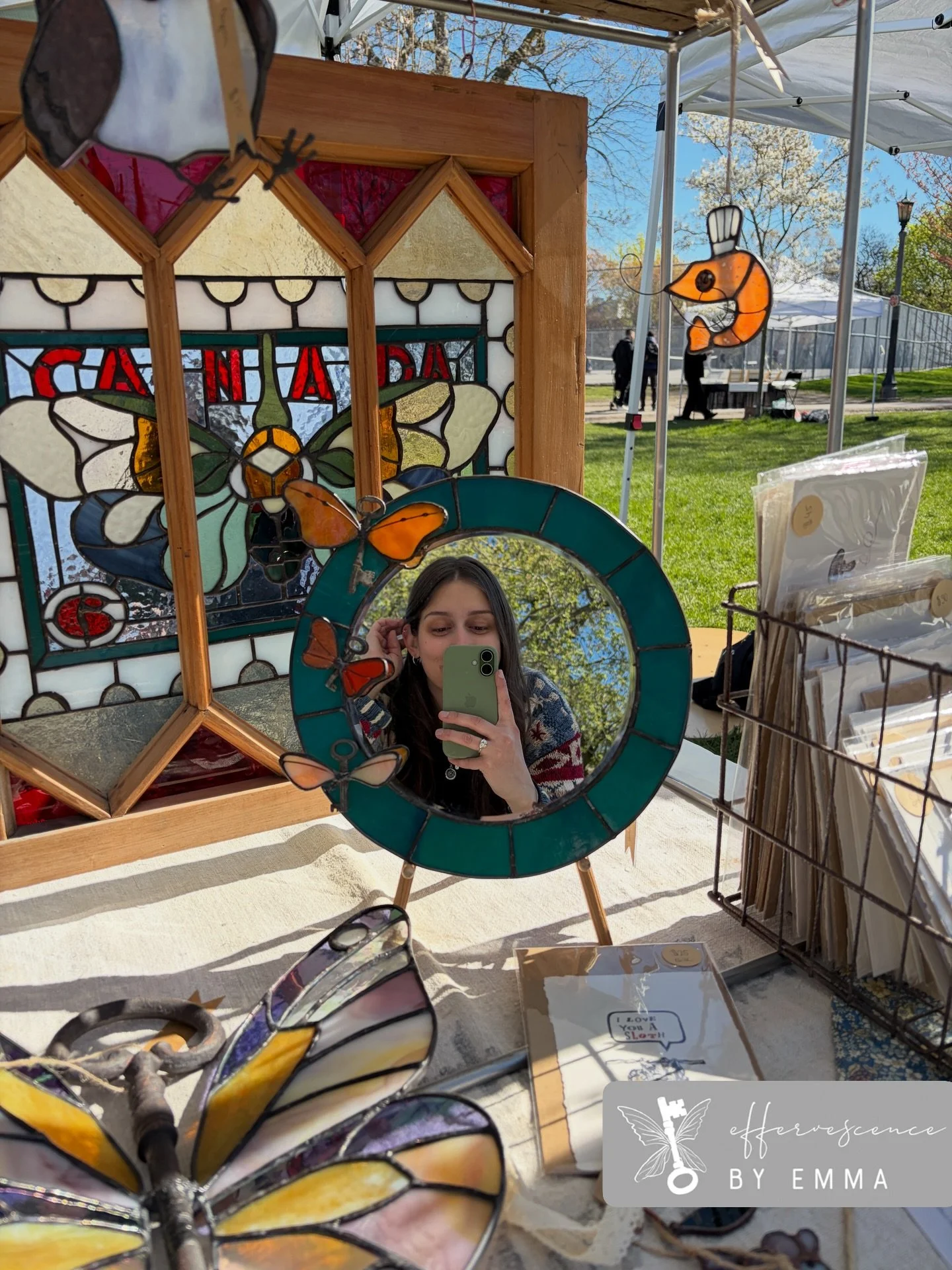 😁the last market was so much fun! I am full preparation mode for my next market on JUNE 14th 📍Trinity Bellwoods park🗝️🦋see you there!!👀
#stainedglassartist#artisanmarkettoronto#handmadeintoronto#mushroomart
