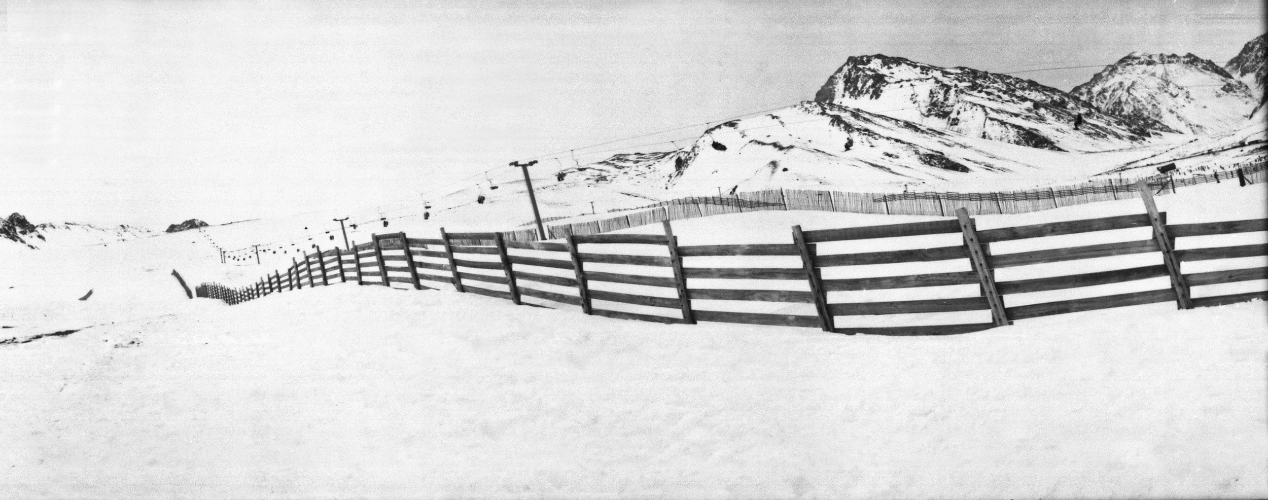PENITENTES FENCE FLICKER FULL DOWNLOAD EDIT.png