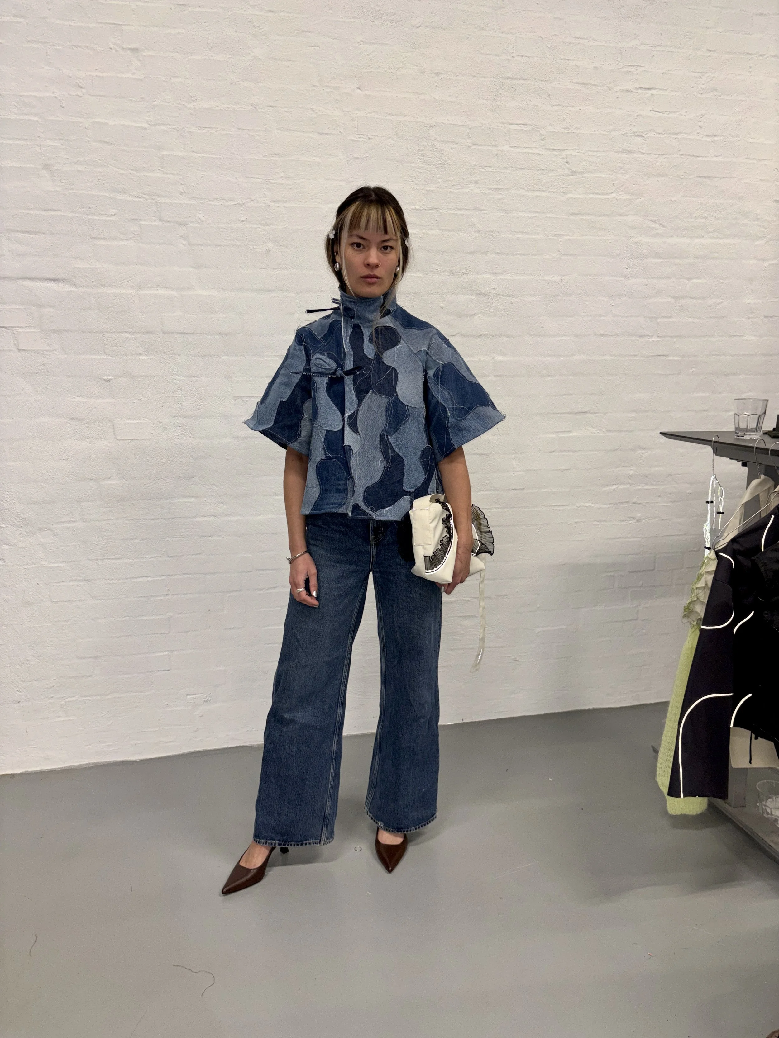 THE TWO-COLOR DENIM OVERSHIRT