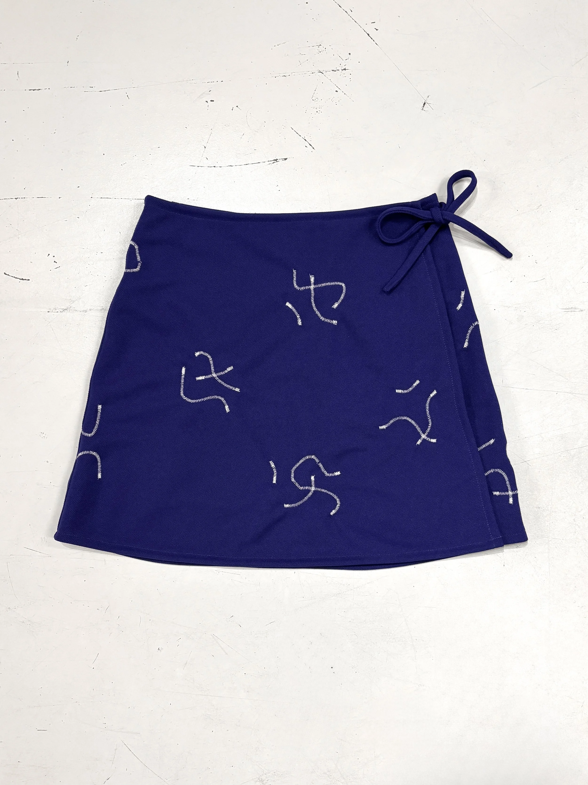 THE EMBROIDERED BLUE-PURPLE SKIRT