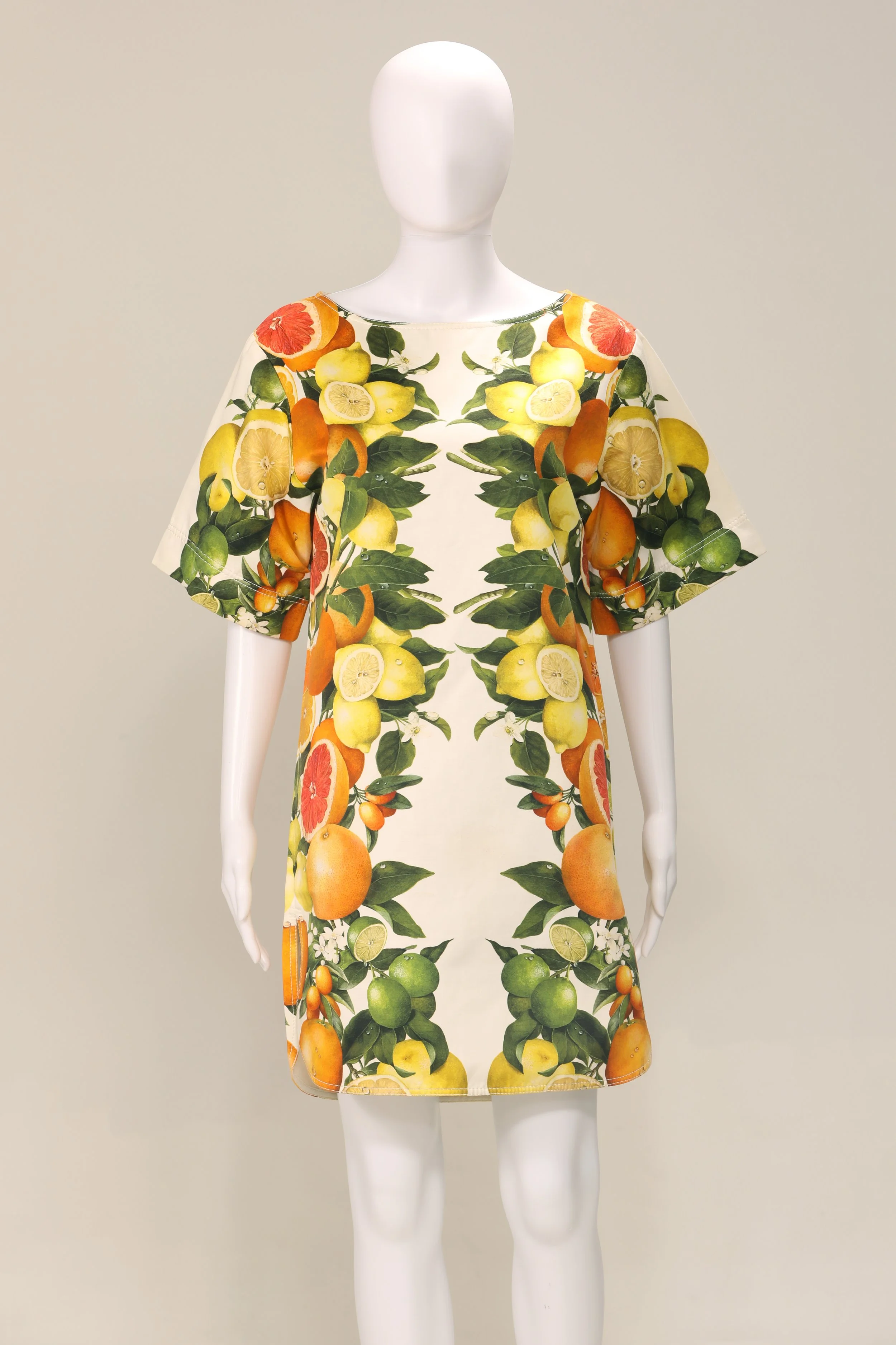 3_Stella McCartney SS11 L27 Front.jpg