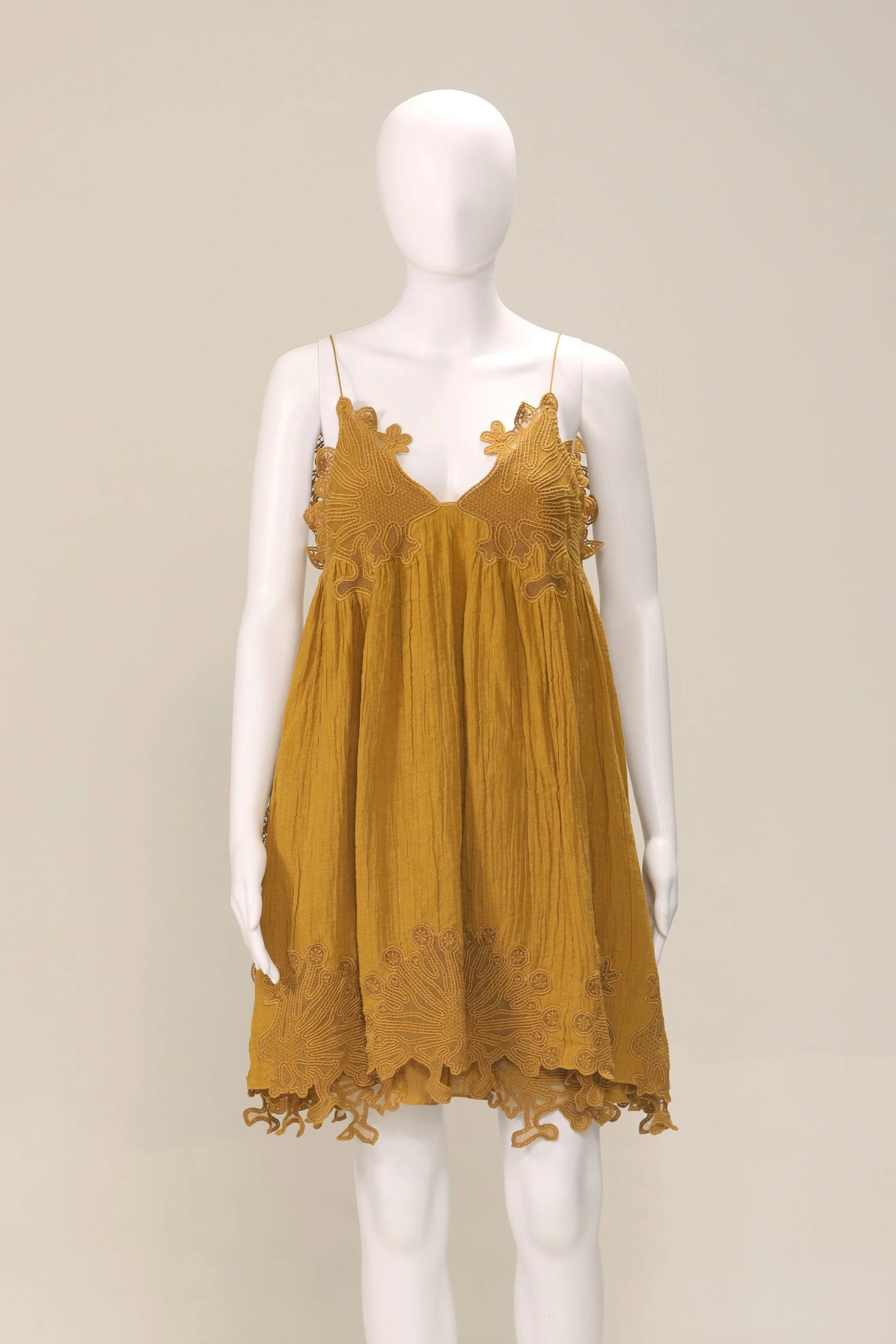 3_Chloe SS15 L3 Front.jpg