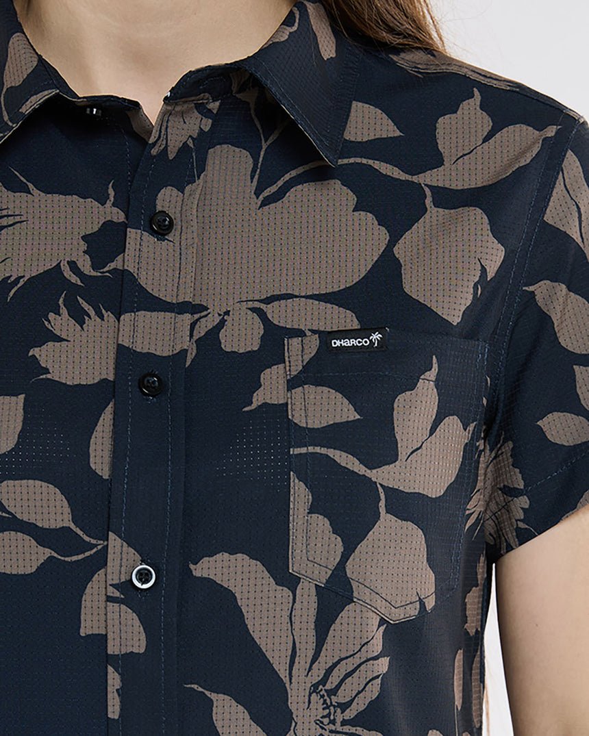 LOW-DHARCO_0002_WOMENS-PARTYSHIRT-LOUIS.jpg