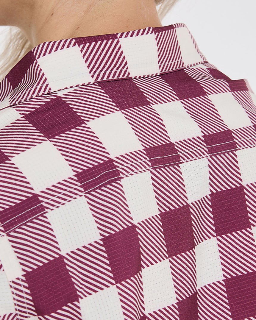 LOW-DHARCO_0005_WOMENS-PARTYSHIRT-STERLING.jpg