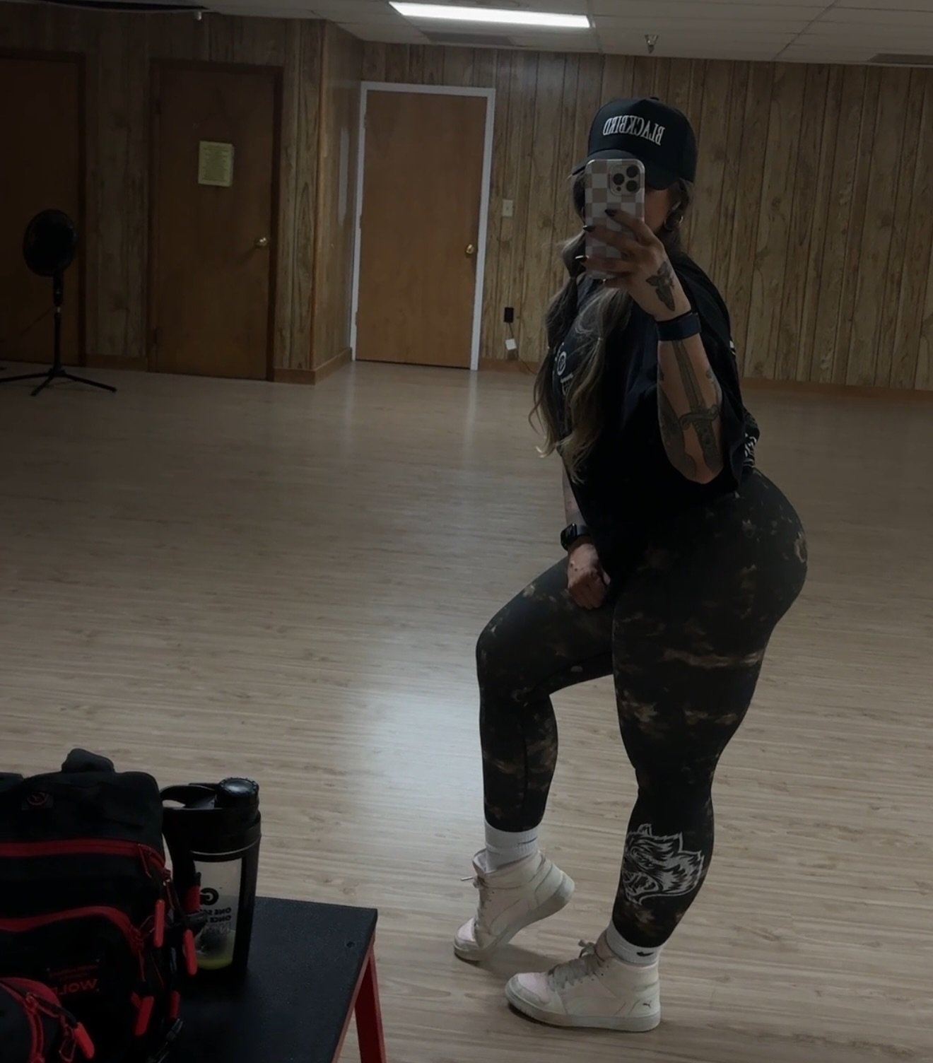 March Energy ✨🐦&zwj;🔥

April is going to take off in a few days &amp; there are already big things planned 🚀