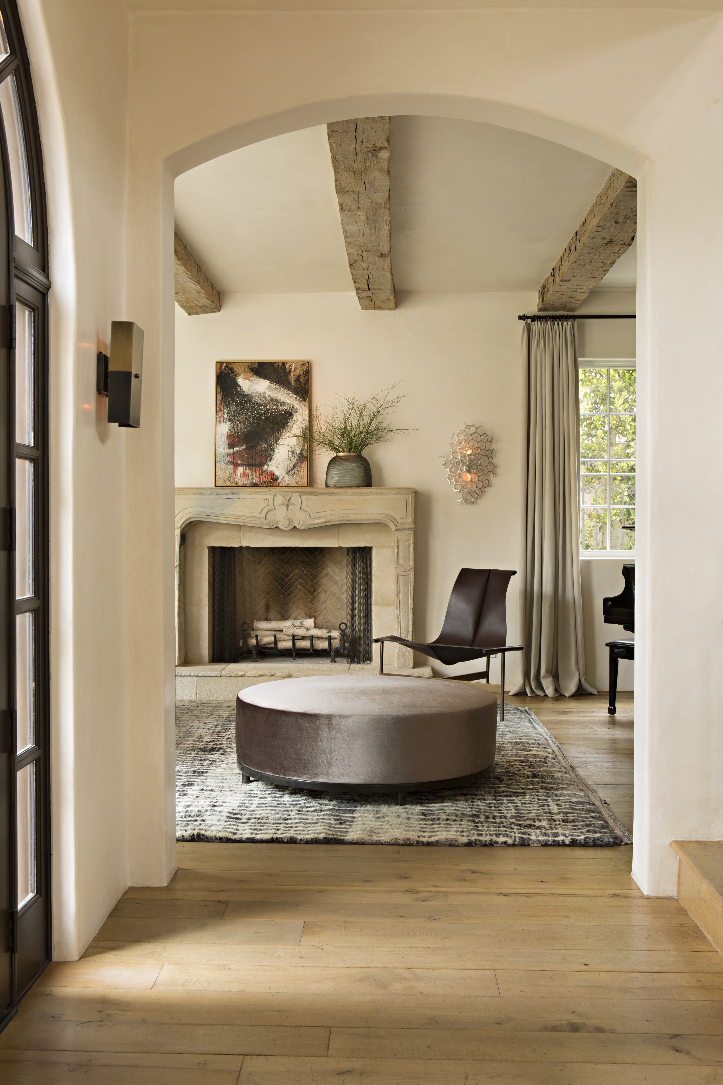 3-Wendi-Young-Interior_Design-Huntingon-Palisades-Pacific-Palisades-California.jpg
