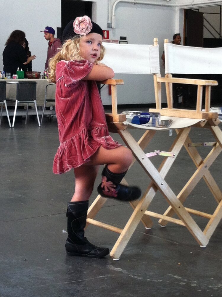 Carini+Co+Branding+Content+Marketing+_+petite+parade+vogue+bambini+01.jpg
