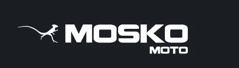 Logo di Mosko Moto con un gecko stilizzato e testo bianco su sfondo nero.