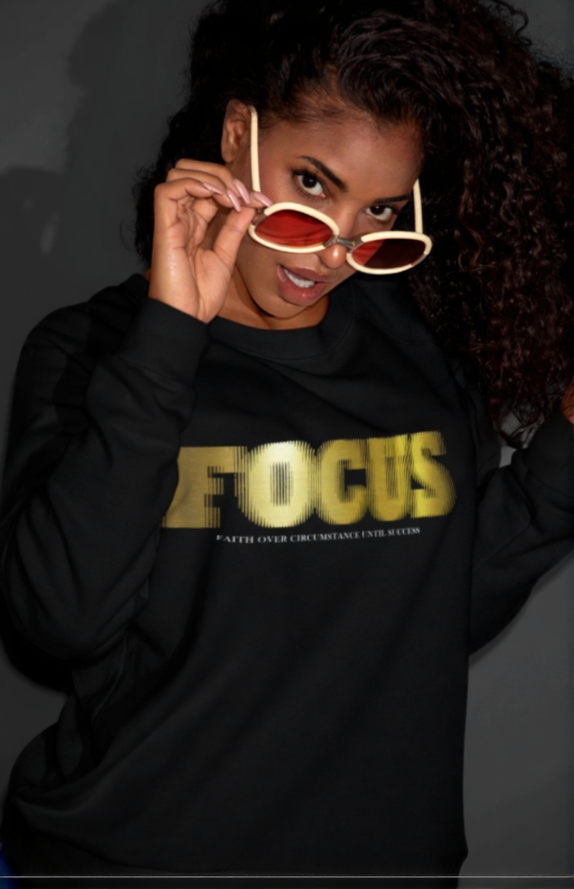 🖤 FOCUS Dark Angel Sweater