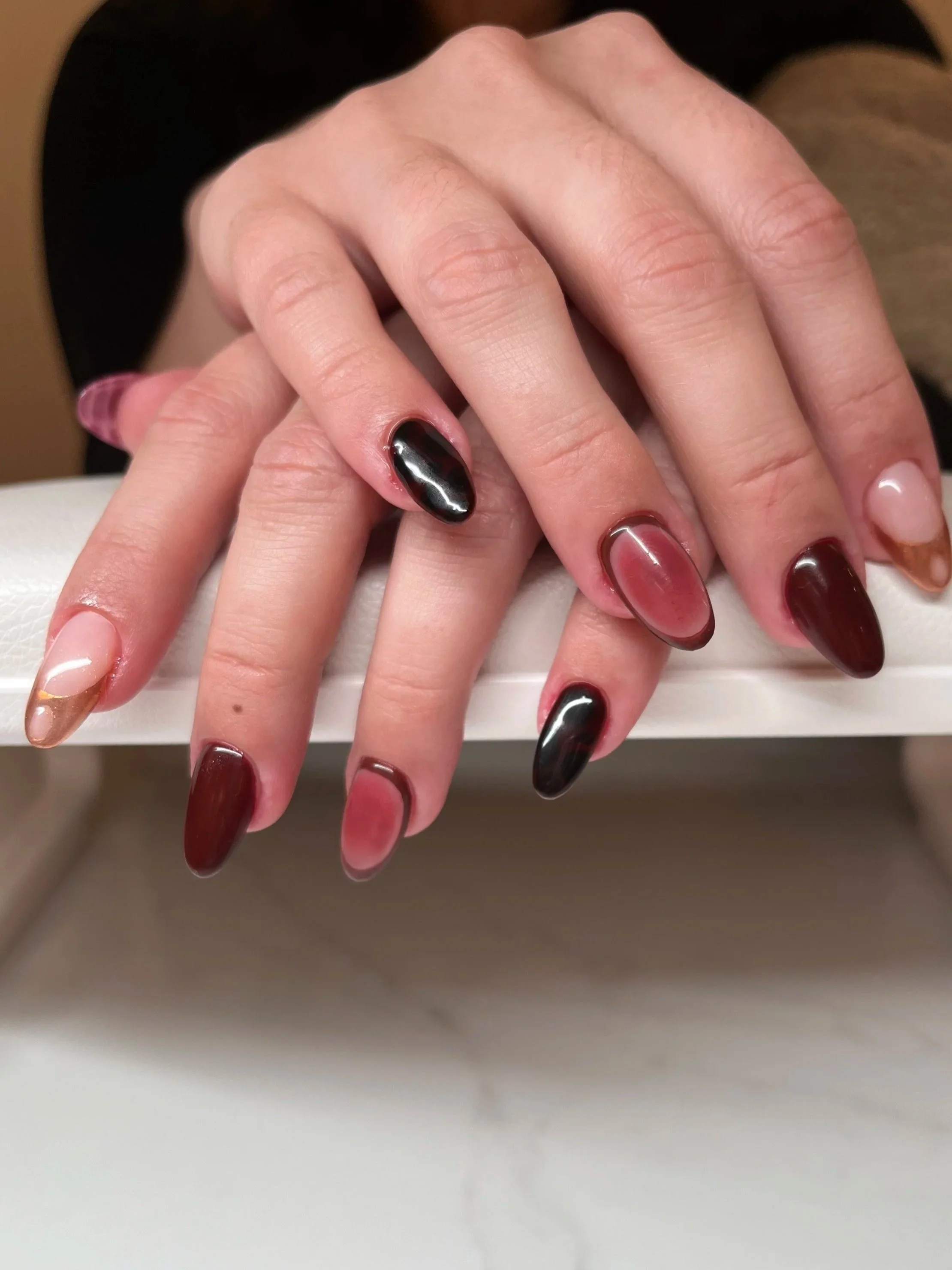 Custom set of Gel Extensions, featuring ombre, chrome, and blurring gel 