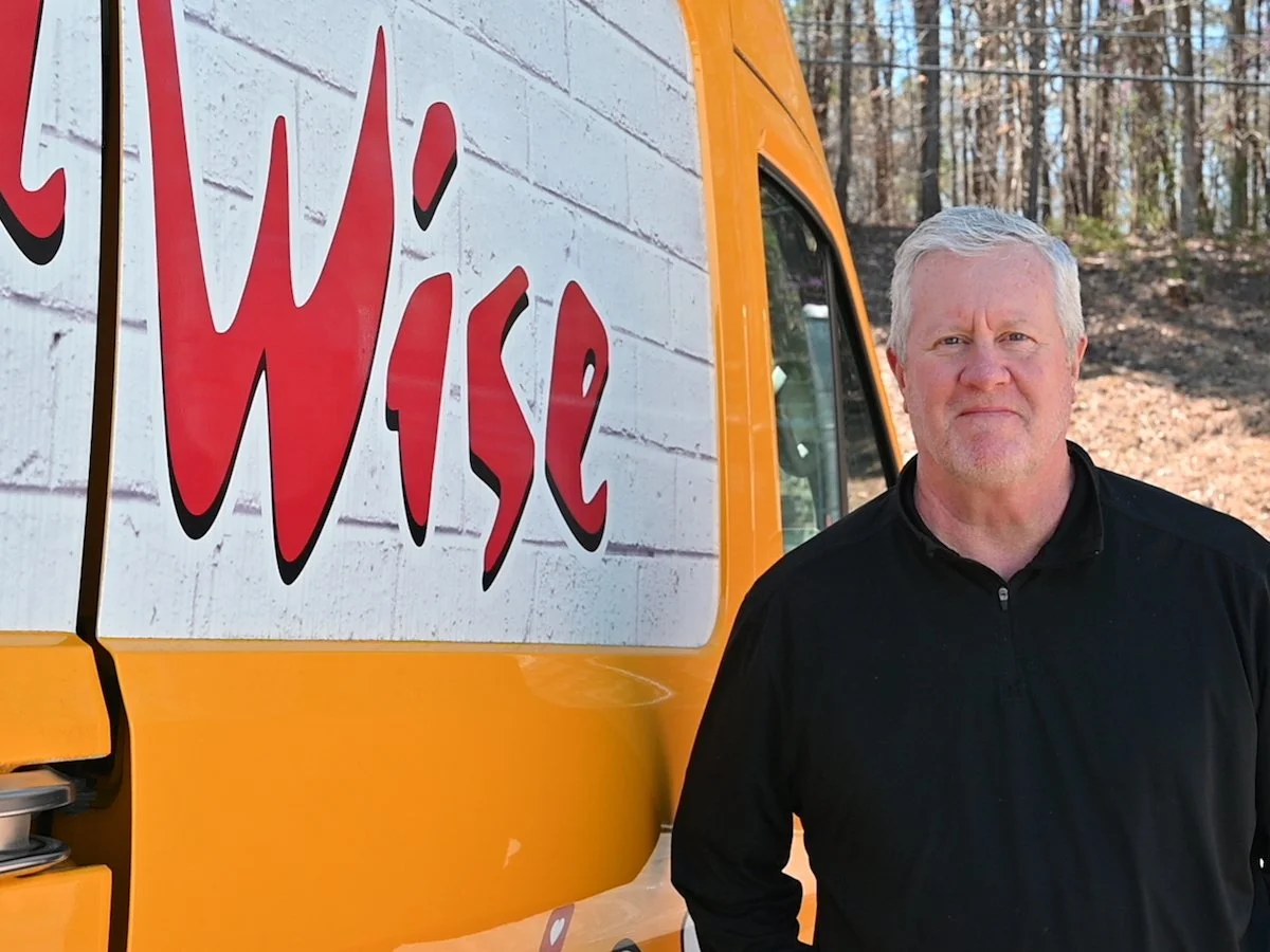 Truck driver and traffic volunteer doing God’s work at StreetWise