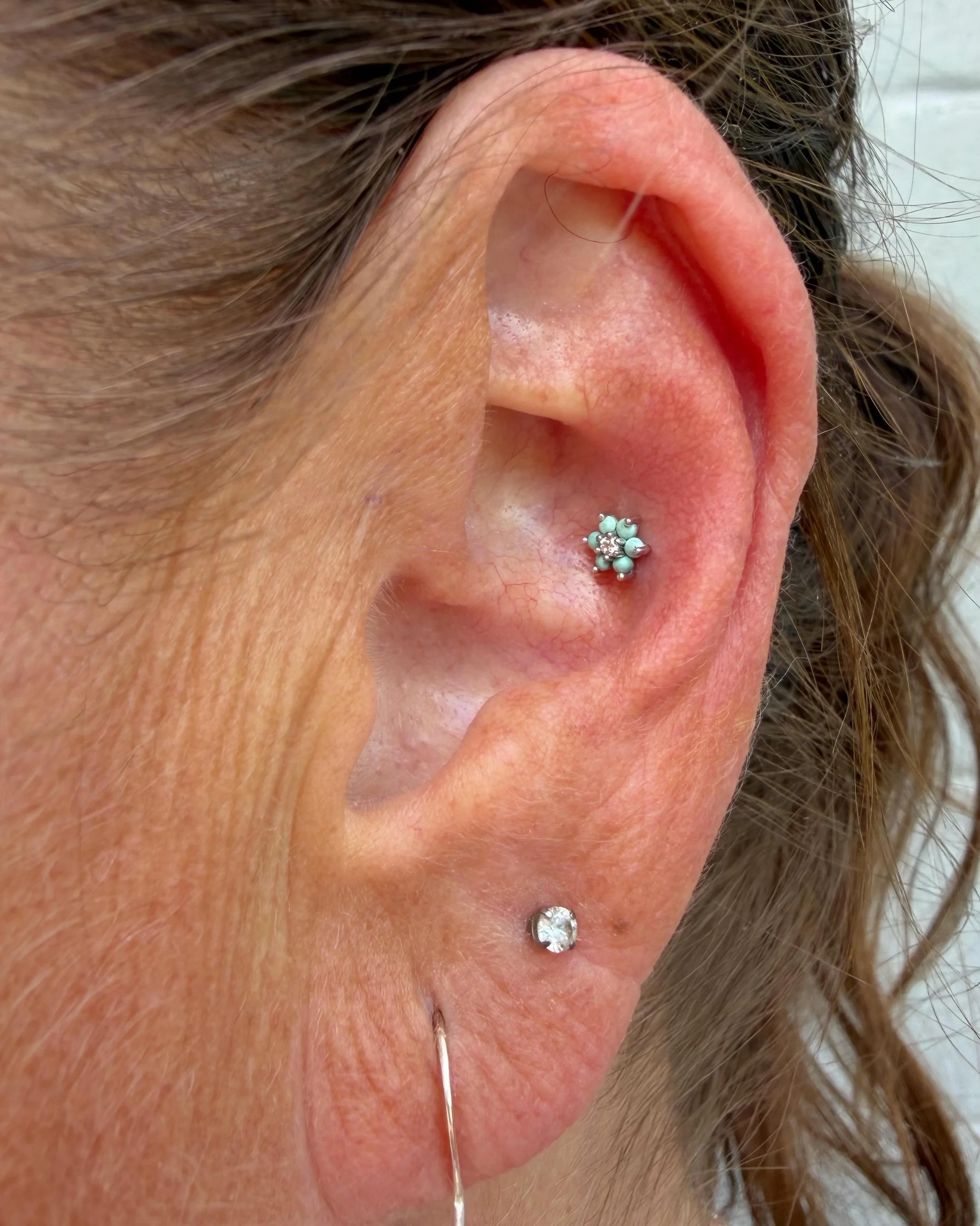 Conch piercing and song choice by DJ JENNIEEEE 🎶