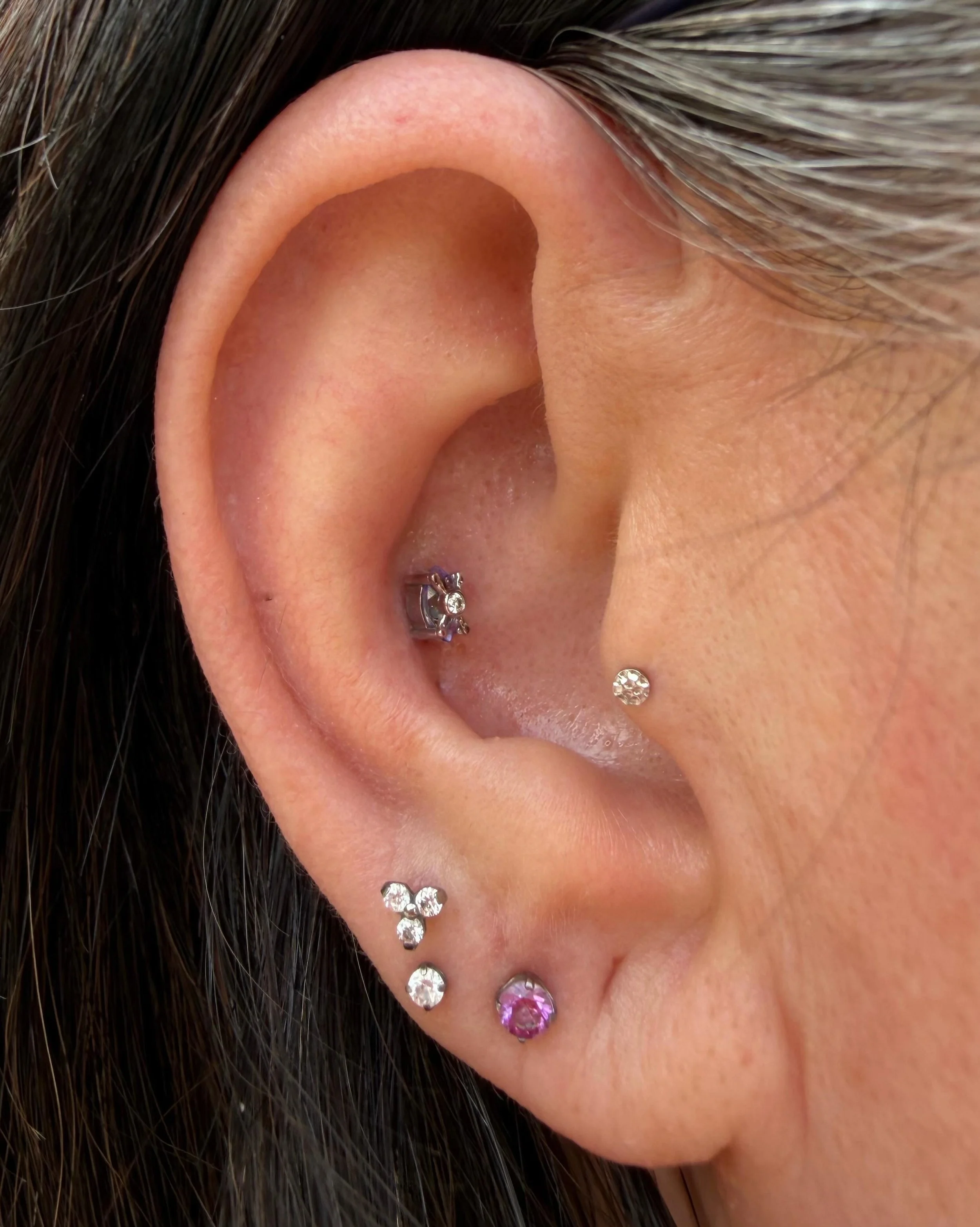 A new conch piercing update, inserted by Jennie this weekend! The tanzanite is absolutely gorgeous in this piece.