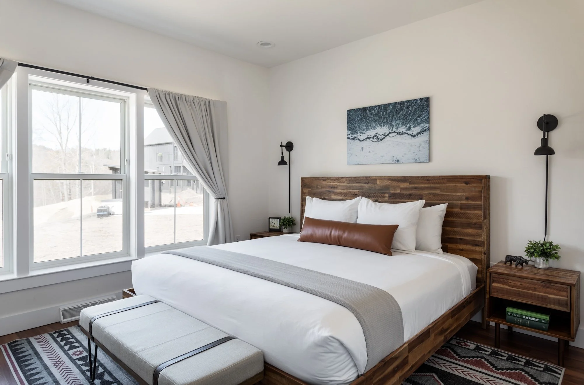 Ski-B-Two-Bedroom_Two-Bathroom-Suite-1.jpg